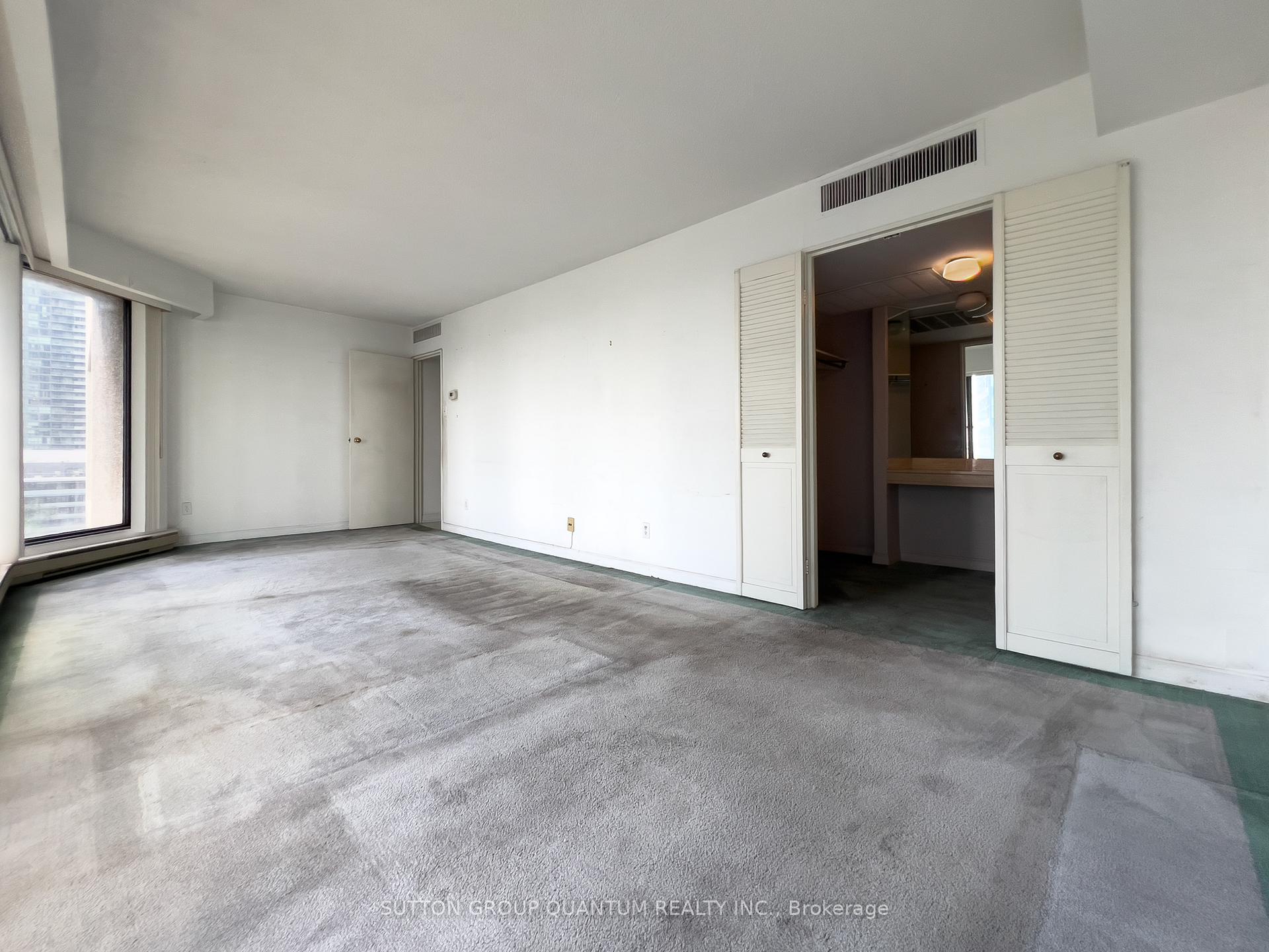 Photo 20 of Unit 1617, 55 Harbour Square, Toronto, Waterfront Communities — HOMEH