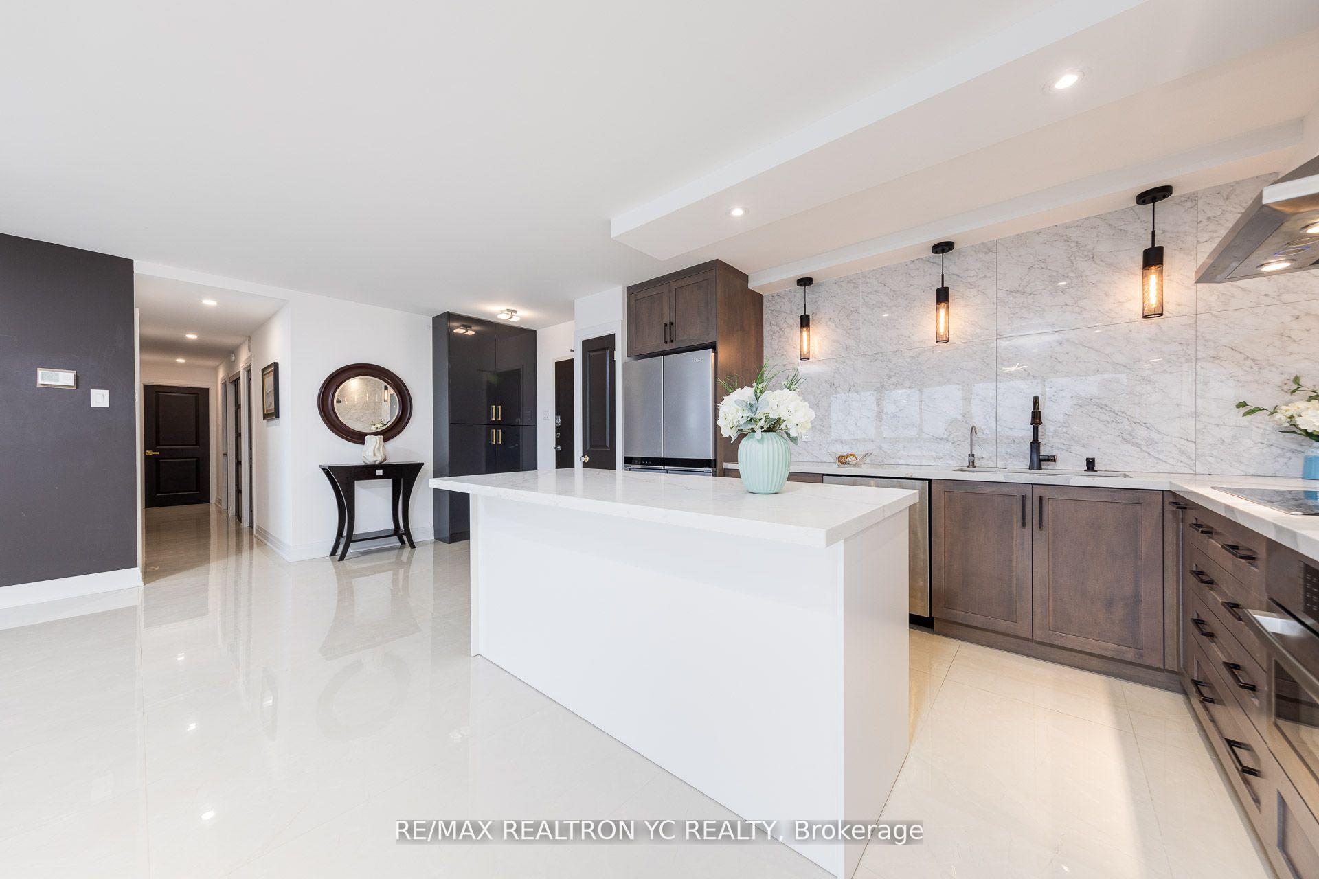 Photo 17 of Unit 1712, 8111 Yonge Street, Markham, Royal Orchard — HOMEH