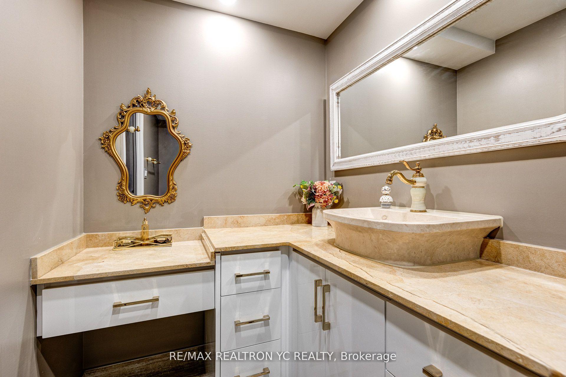 Photo 18 of Unit 1712, 8111 Yonge Street, Markham, Royal Orchard — HOMEH