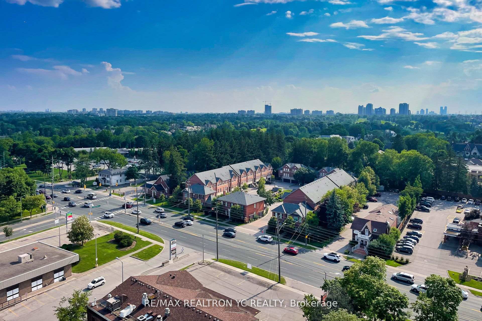 Photo 27 of Unit 1712, 8111 Yonge Street, Markham, Royal Orchard — HOMEH