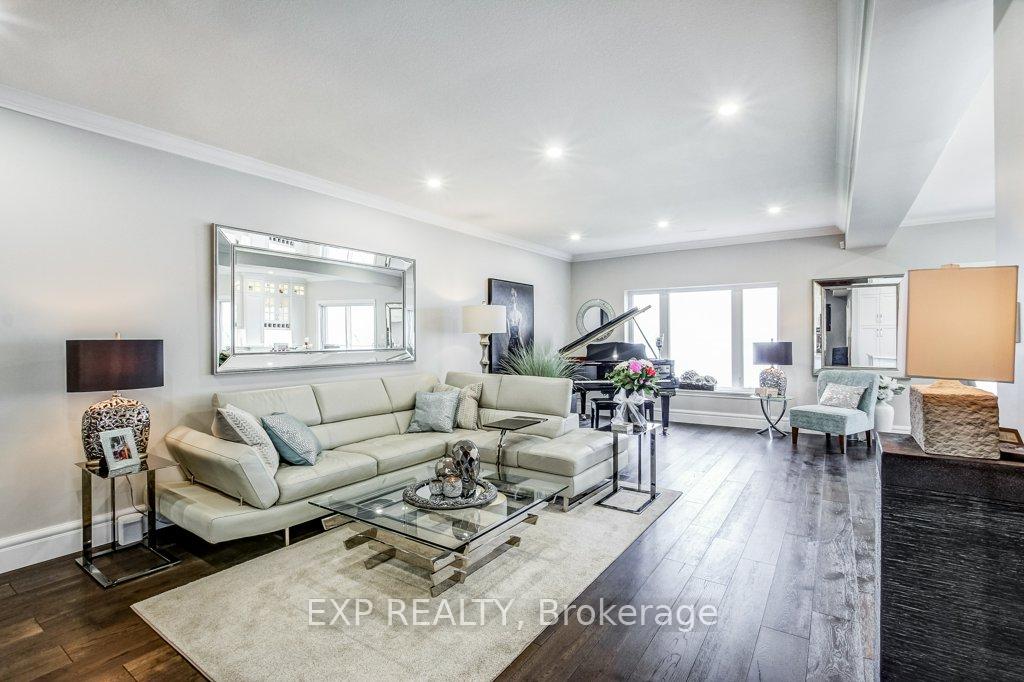 Photo 4 of Unit 16, 484 Millen Road, Hamilton, Lakeshore — HOMEH