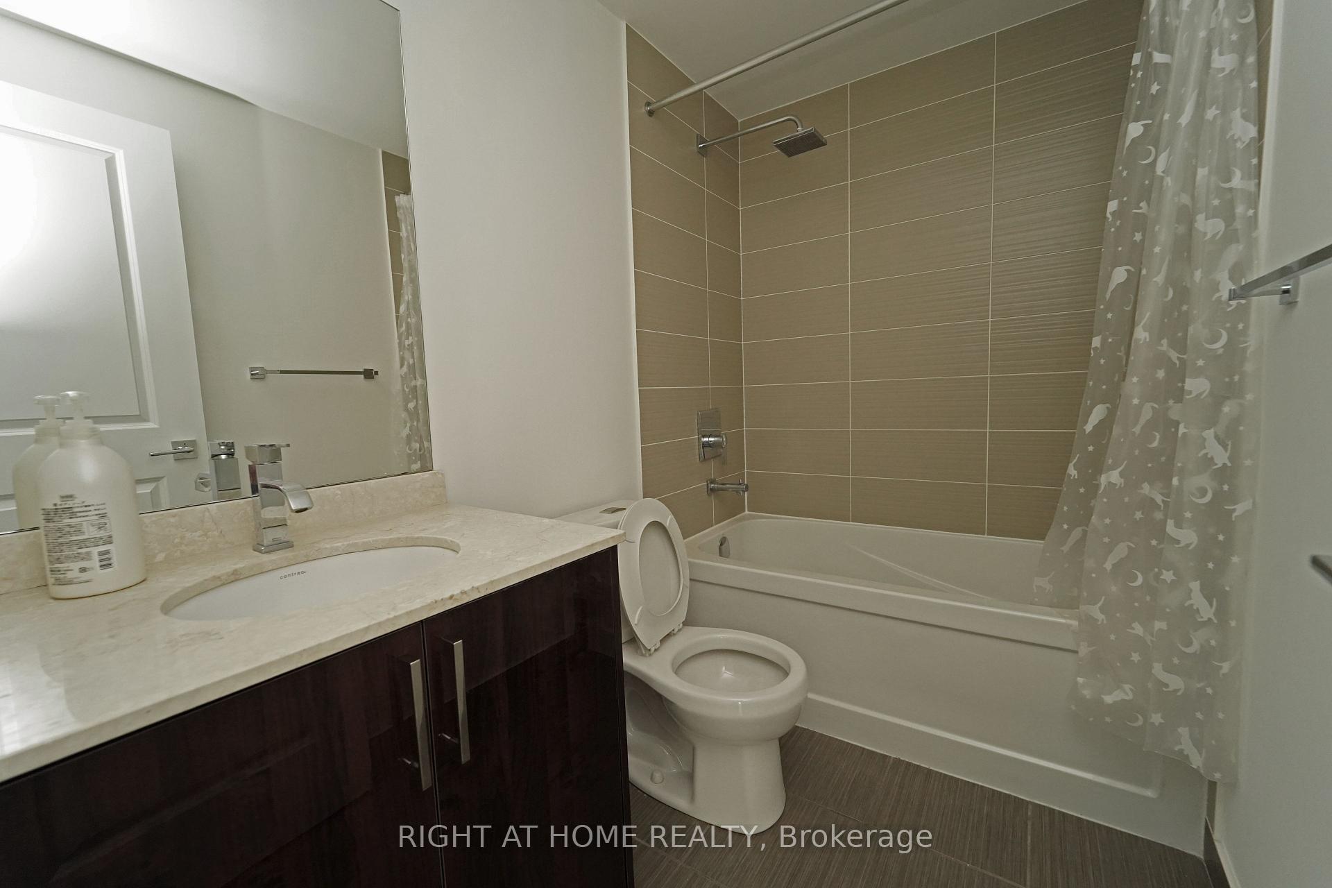 Photo 23 of Unit 1512, 7167 Yonge Street, Markham, Thornhill — HOMEH