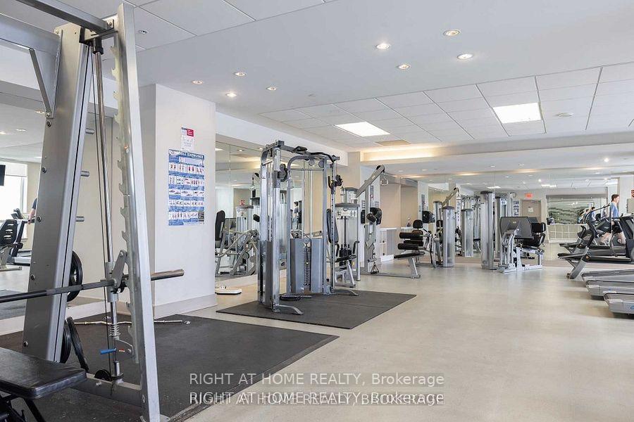 Photo 10 of Unit 1512, 7167 Yonge Street, Markham, Thornhill — HOMEH