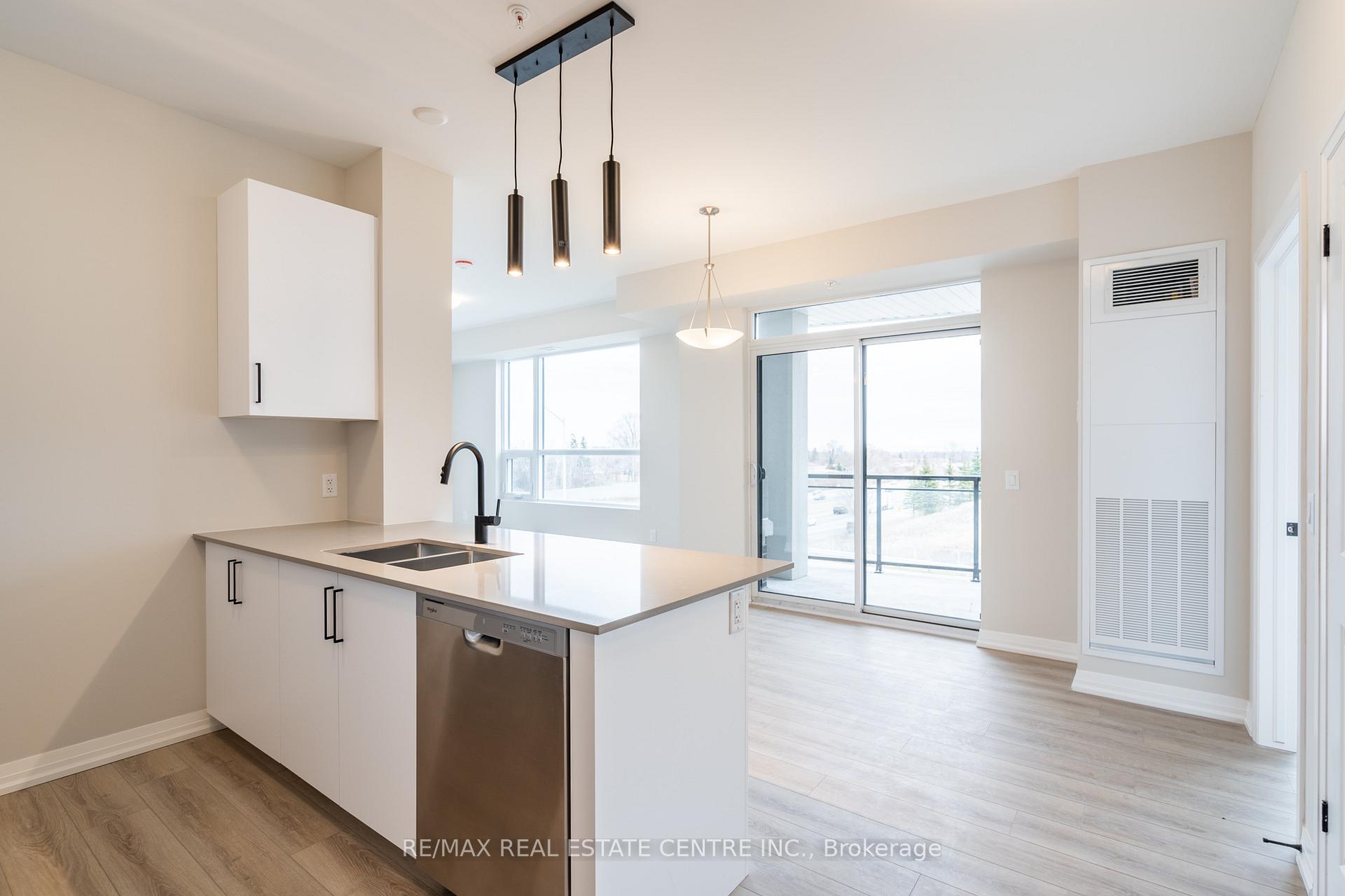 Photo 5 of Unit 302, 120 Springvalley Crescent, Hamilton, Gourley — HOMEH