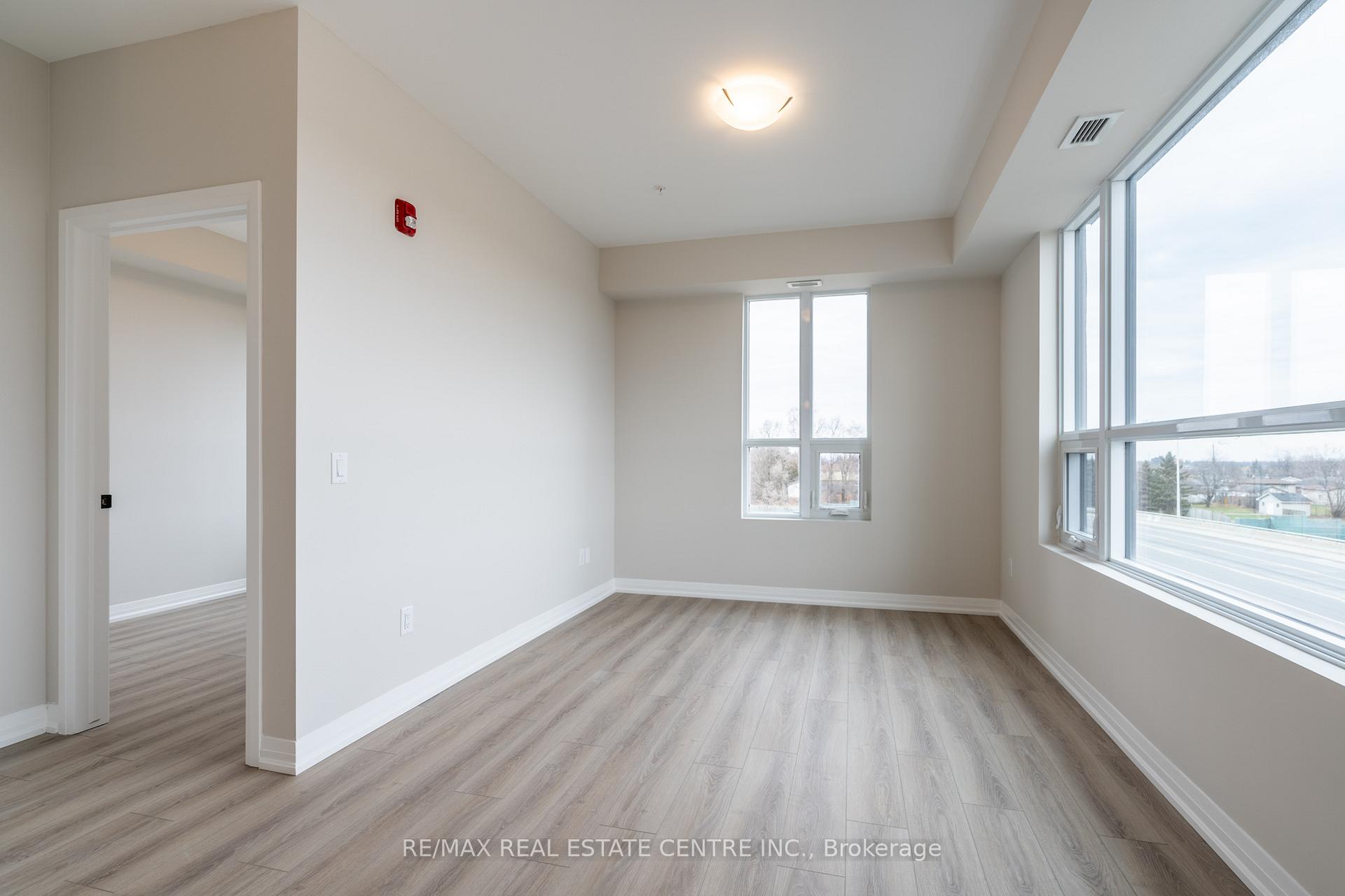 Photo 16 of Unit 302, 120 Springvalley Crescent, Hamilton, Gourley — HOMEH