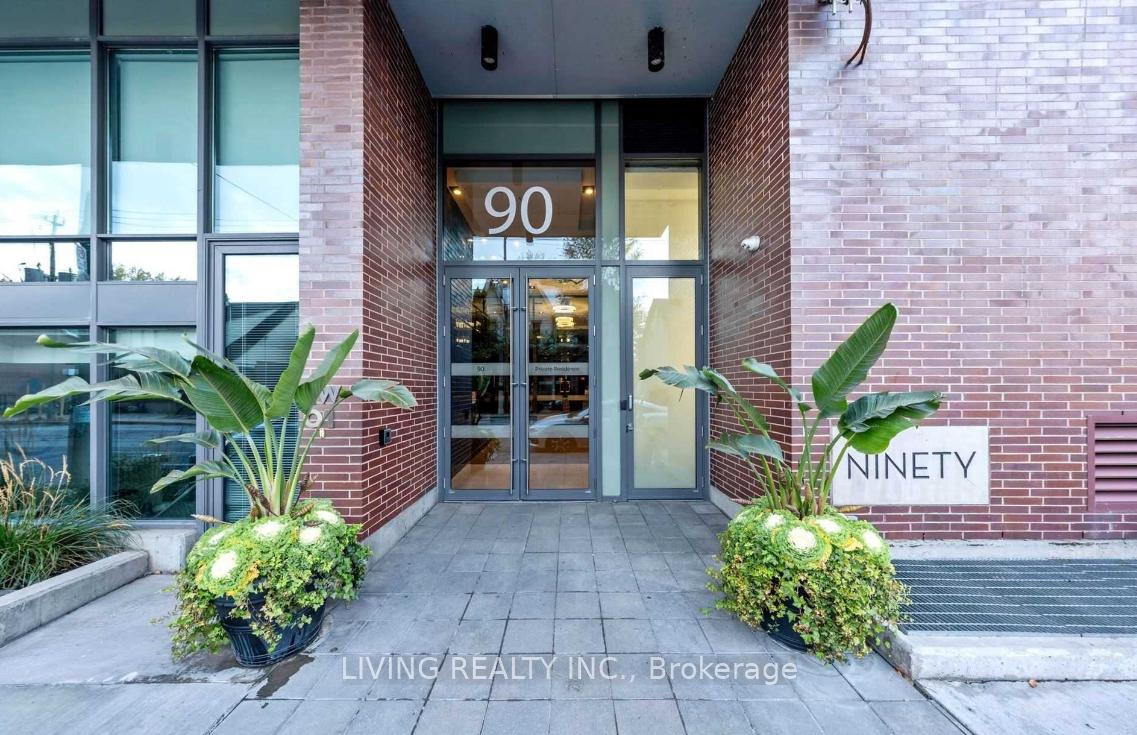 Front of Unit LW1, 90 Broadview Avenue