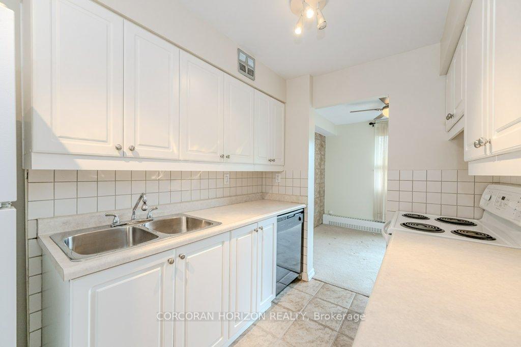 Photo 24 of Unit 803, 1964 Main Street W, Hamilton, Ainslie Wood — HOMEH