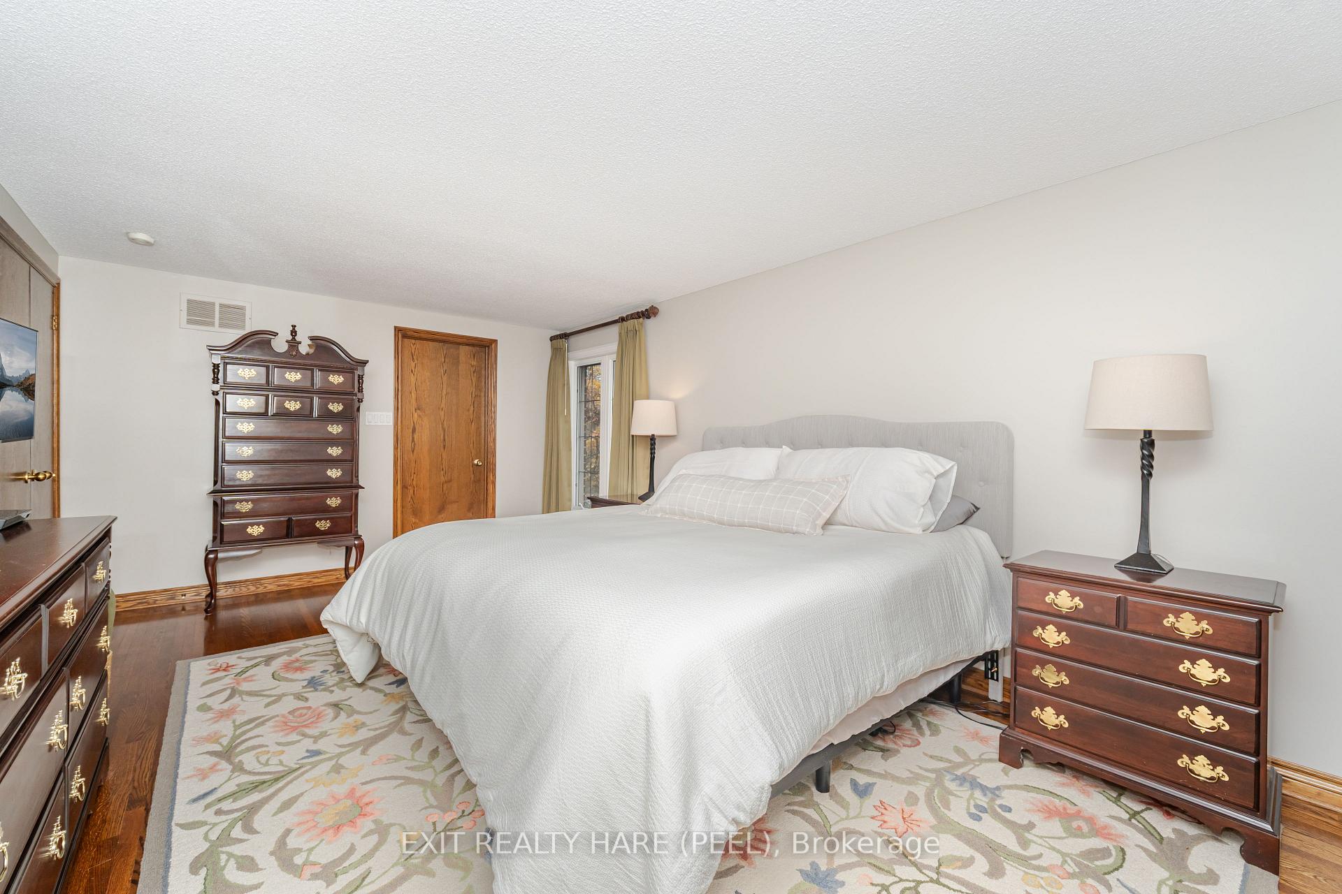 Photo 23 of 58 Esker Drive, Brampton, Heart Lake East — HOMEH