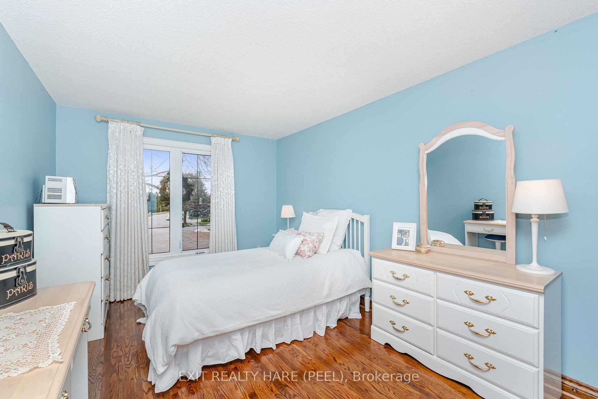 Photo 26 of 58 Esker Drive, Brampton, Heart Lake East — HOMEH