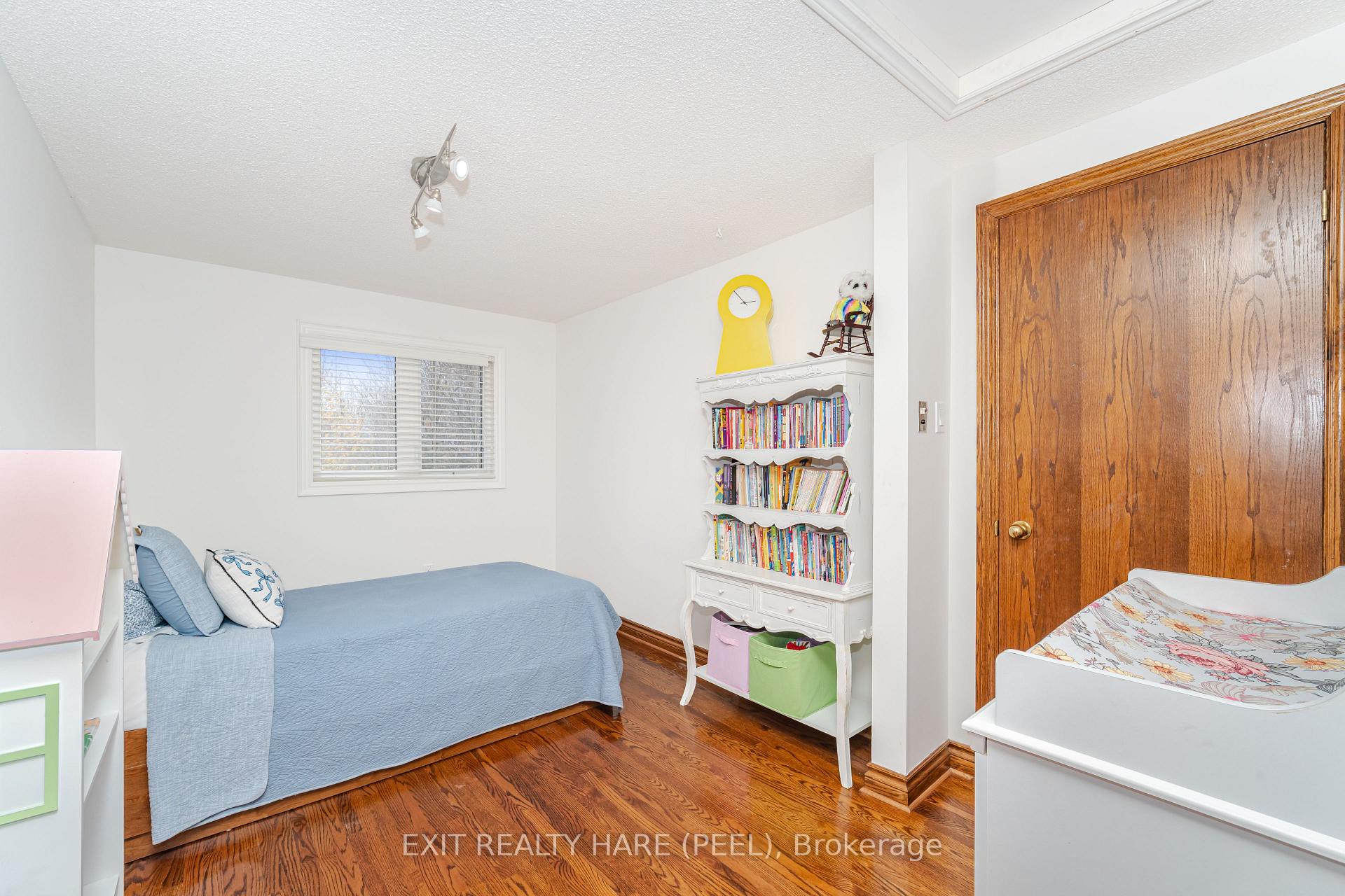 Photo 28 of 58 Esker Drive, Brampton, Heart Lake East — HOMEH