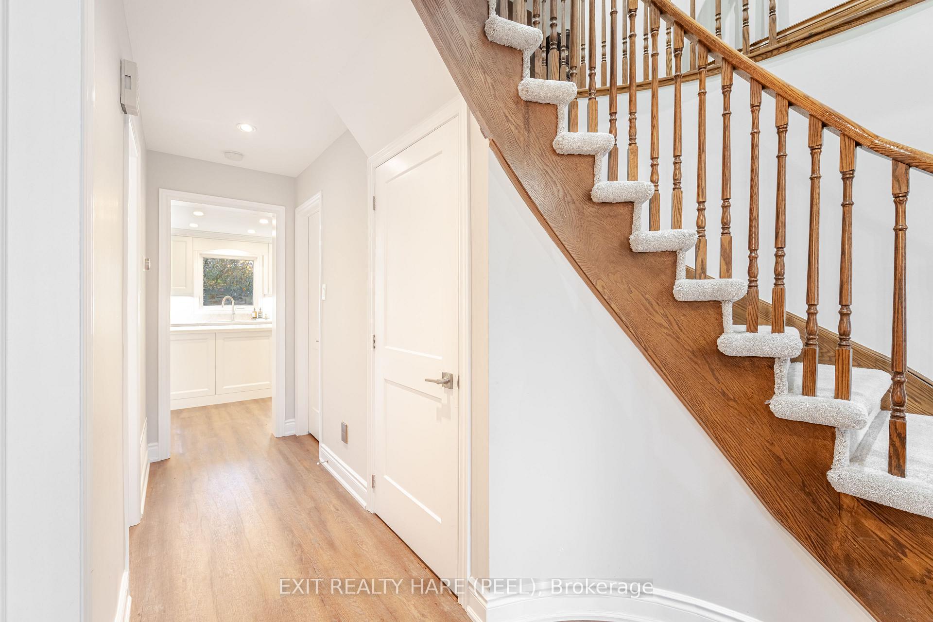Photo 30 of 58 Esker Drive, Brampton, Heart Lake East — HOMEH