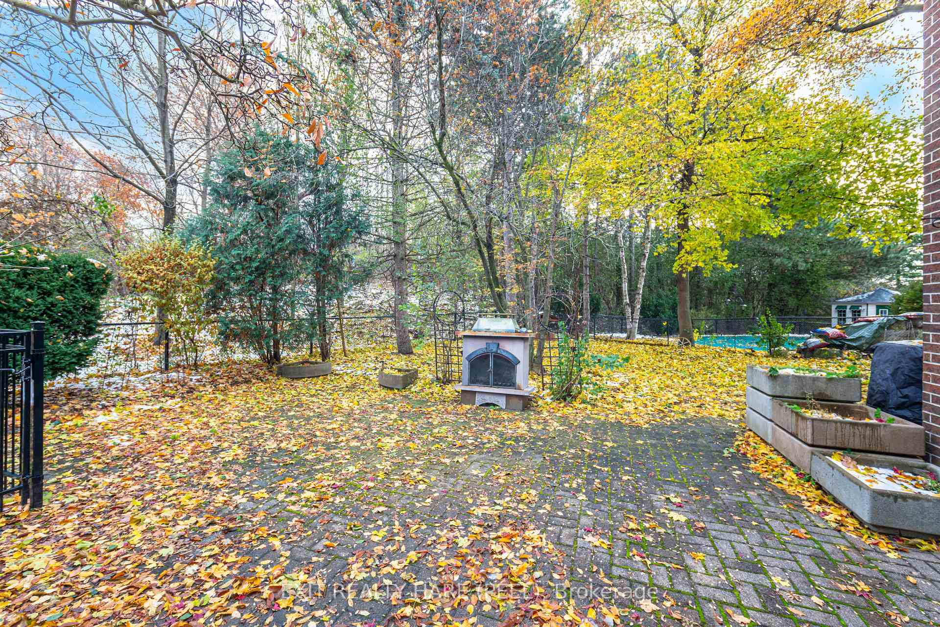 Photo 41 of 58 Esker Drive, Brampton, Heart Lake East — HOMEH