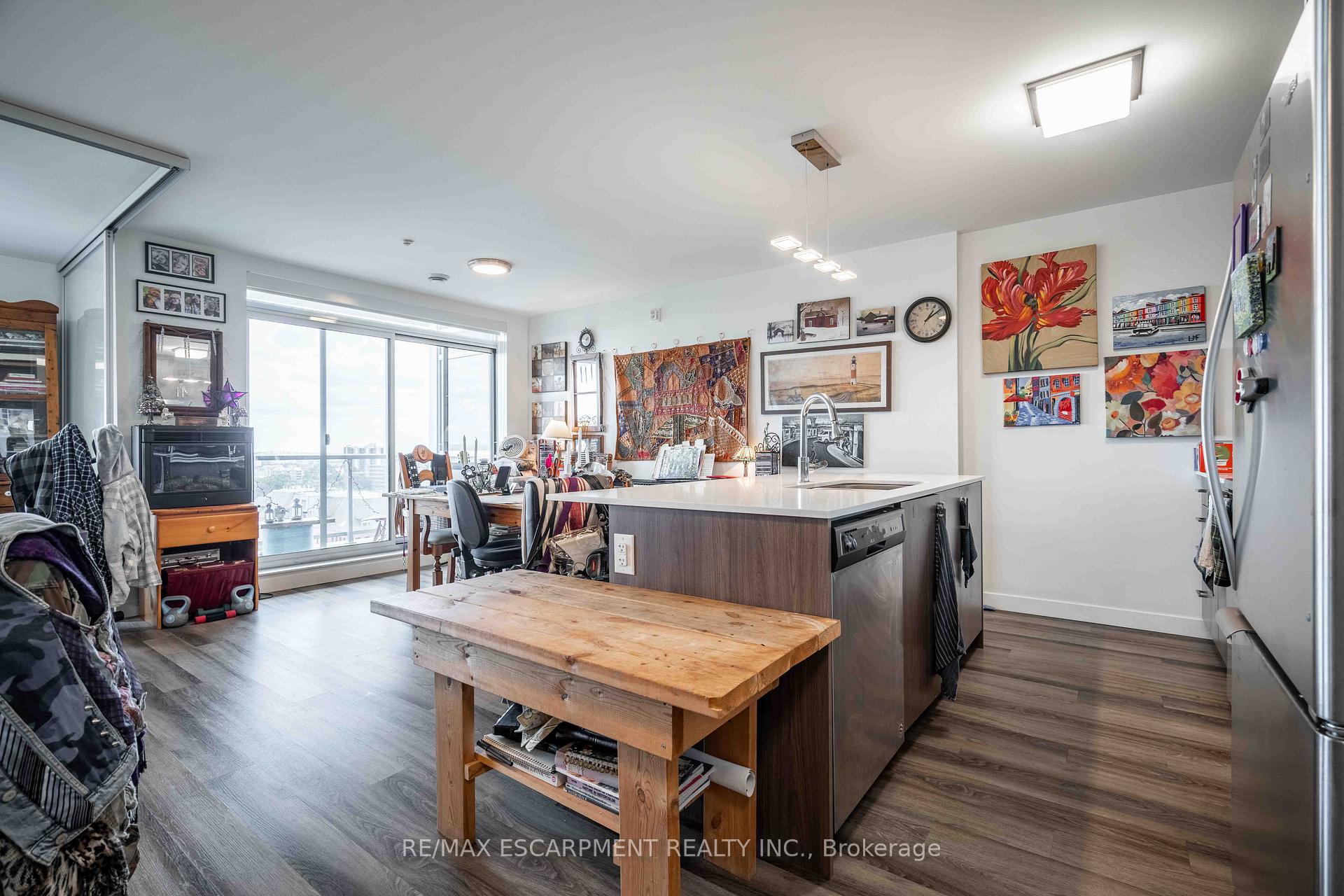 Photo 6 of Unit 506, 467 Charlton Avenue E, Hamilton, Stinson — HOMEH