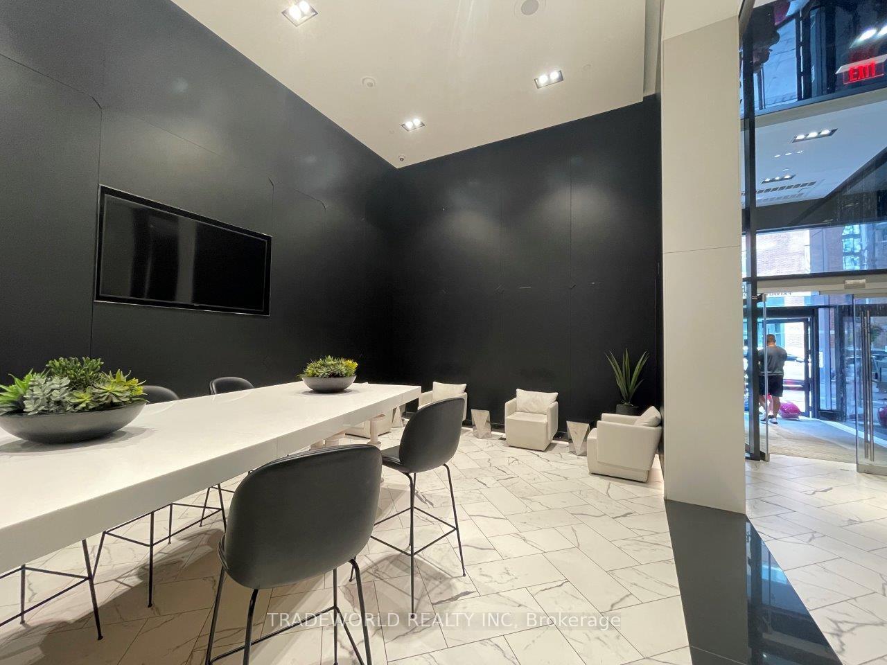 Photo 5 of Unit 3402, 87 Peter Street, Toronto, Waterfront Communities — HOMEH