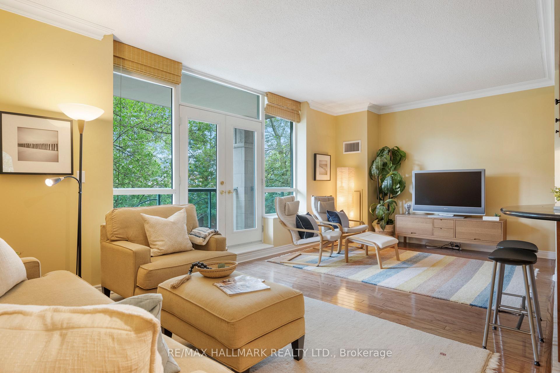 Photo 22 of Unit 205, 35 Boardwalk Drive, Toronto, The Beaches — HOMEH