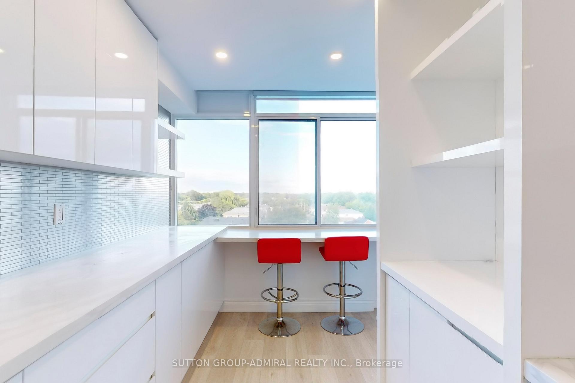 Photo 19 of Unit 707, 3000 Bathurst Street, Toronto, Englemount-Lawrence — HOMEH