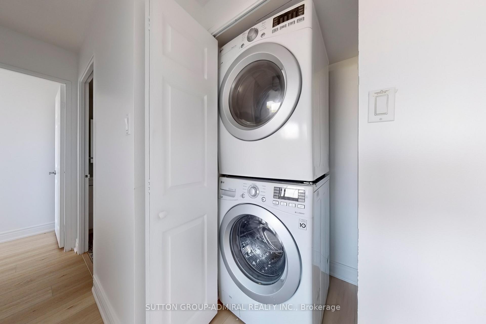 Photo 28 of Unit 707, 3000 Bathurst Street, Toronto, Englemount-Lawrence — HOMEH
