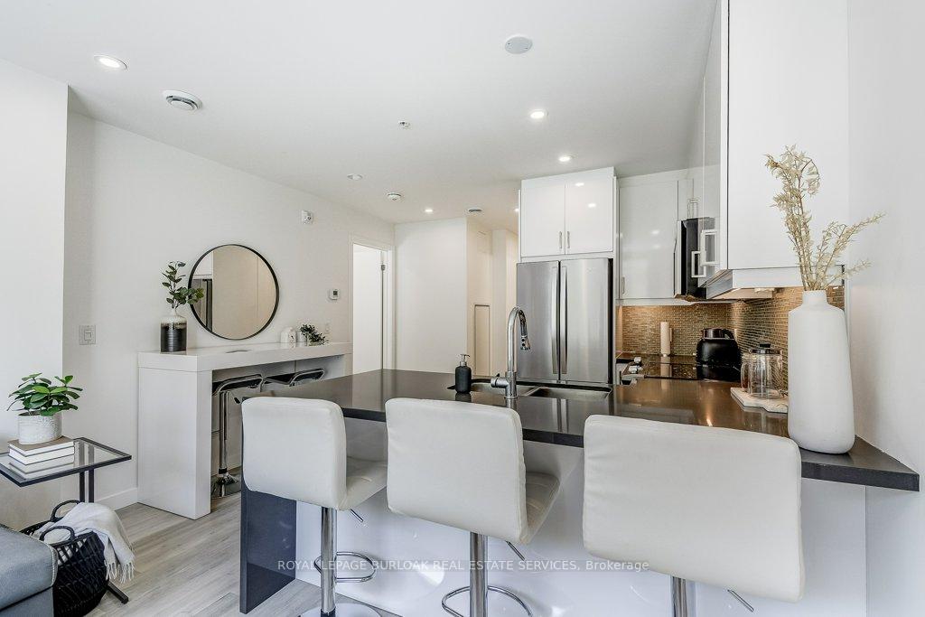 Photo 11 of Unit 509, 479 Charlton Avenue E, Hamilton, Stinson — HOMEH