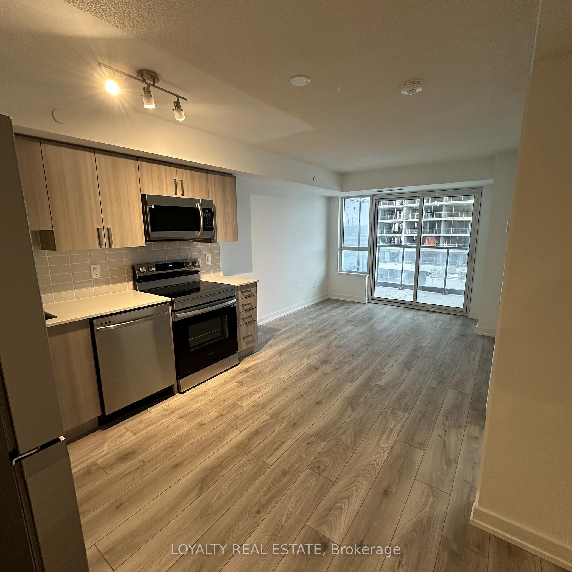Photo 2 of Unit 907, 1455 Celebration Drive, Pickering, Bay Ridges — HOMEH