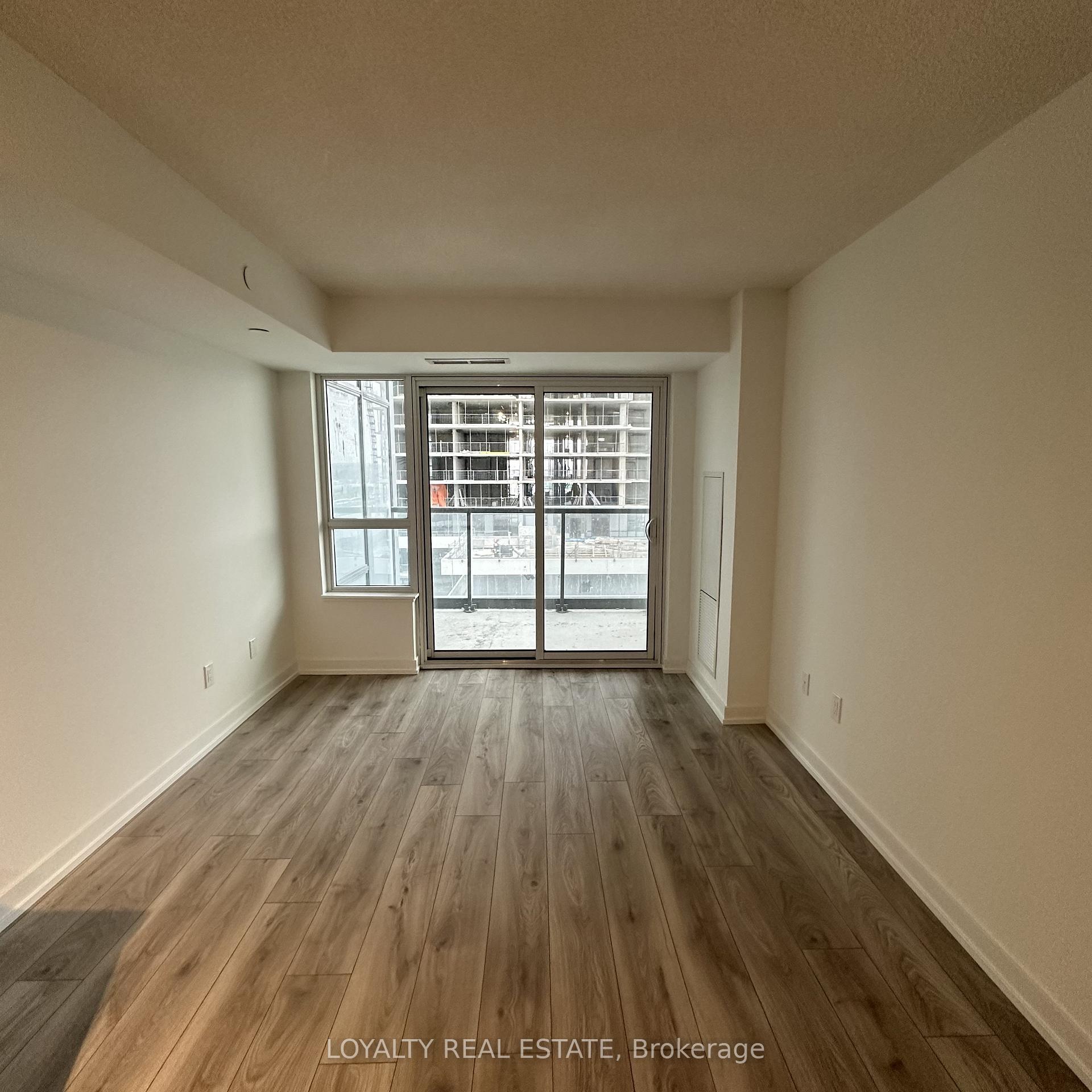Photo 3 of Unit 907, 1455 Celebration Drive, Pickering, Bay Ridges — HOMEH