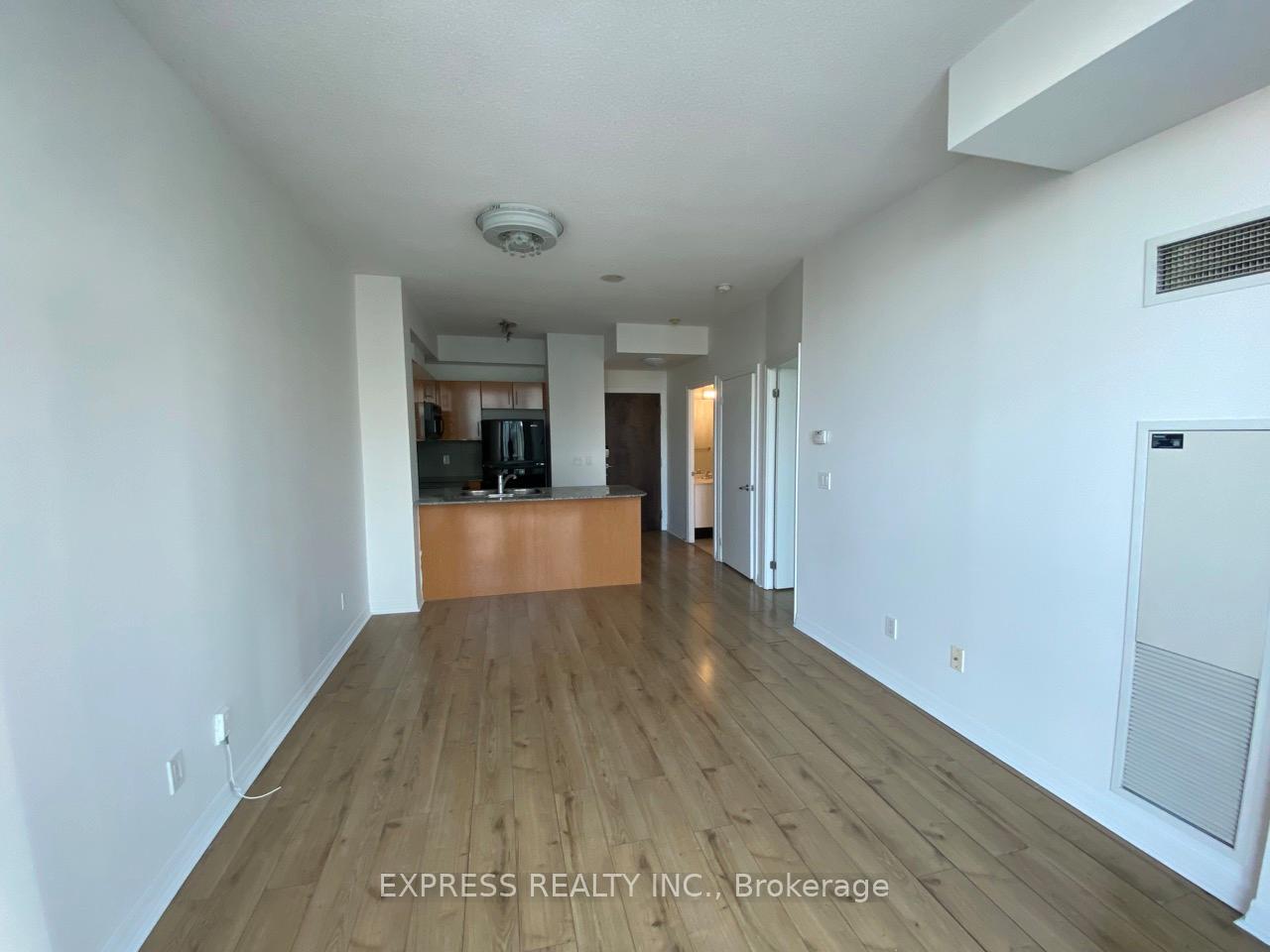 Photo 7 of Unit 3704, 16 Yonge Street, Toronto, Waterfront Communities — HOMEH