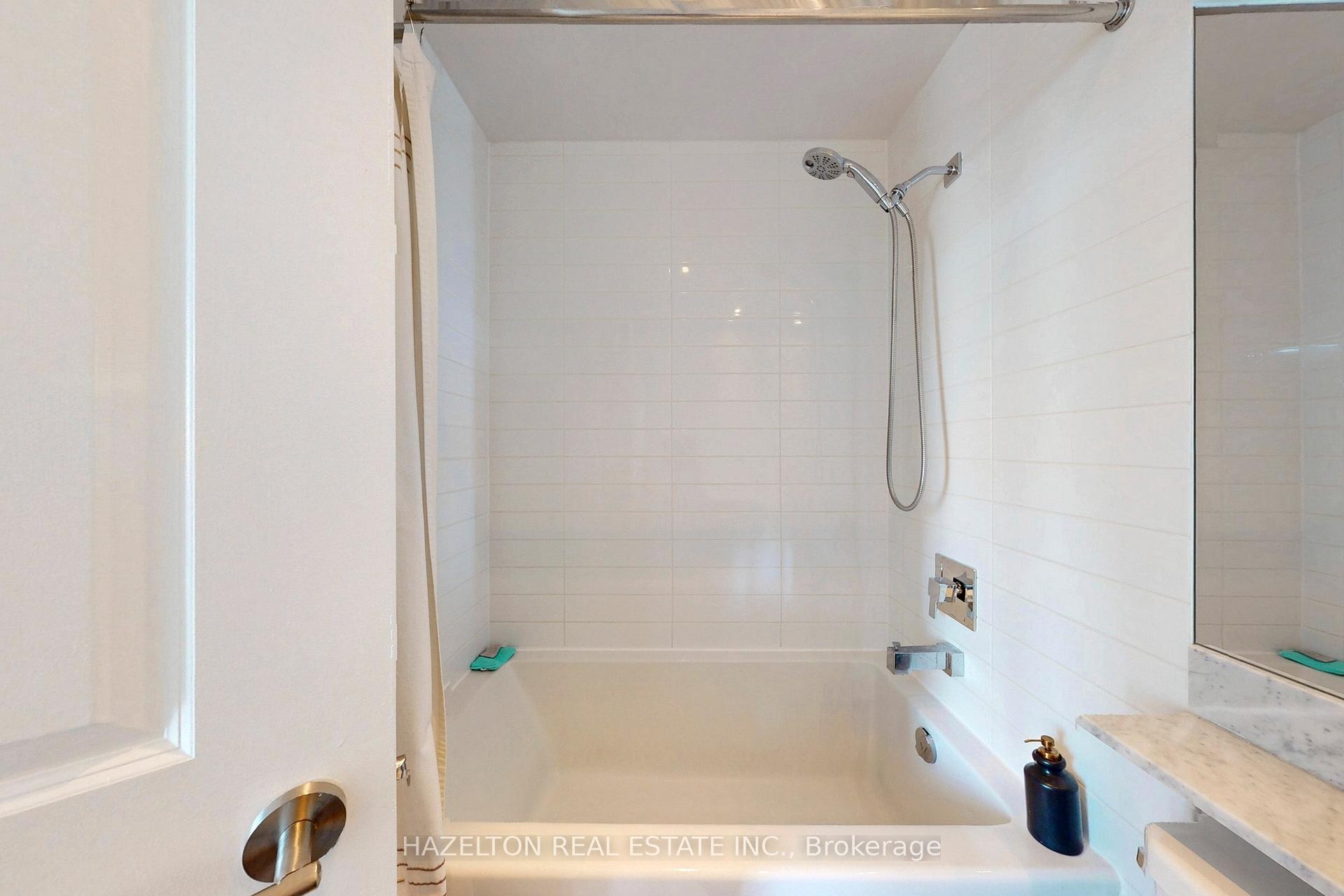 Photo 25 of Unit 2414, 125 Western Battery Road, Toronto, Niagara — HOMEH