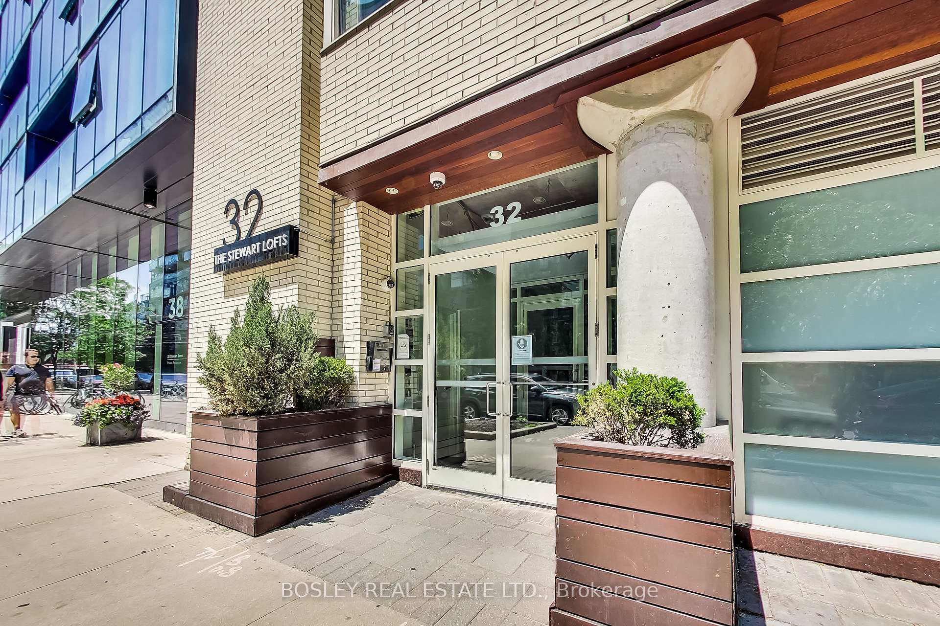 Front of Unit 209, 32 Stewart Street