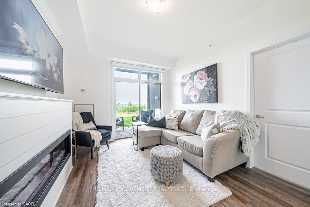 Photo 9 of Unit 129, 35 Southshore Crescent, Hamilton, Lakeshore — HOMEH