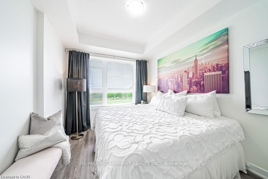 Photo 30 of Unit 129, 35 Southshore Crescent, Hamilton, Lakeshore — HOMEH