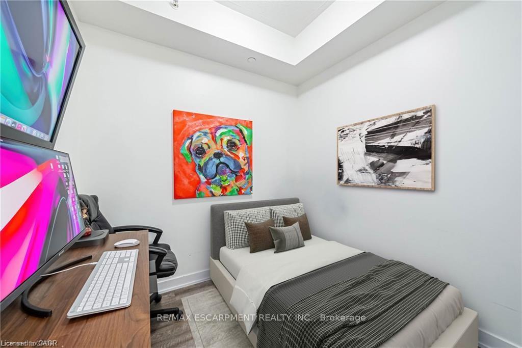 Photo 15 of Unit 129, 35 Southshore Crescent, Hamilton, Lakeshore — HOMEH