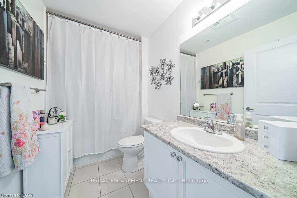Photo 16 of Unit 129, 35 Southshore Crescent, Hamilton, Lakeshore — HOMEH