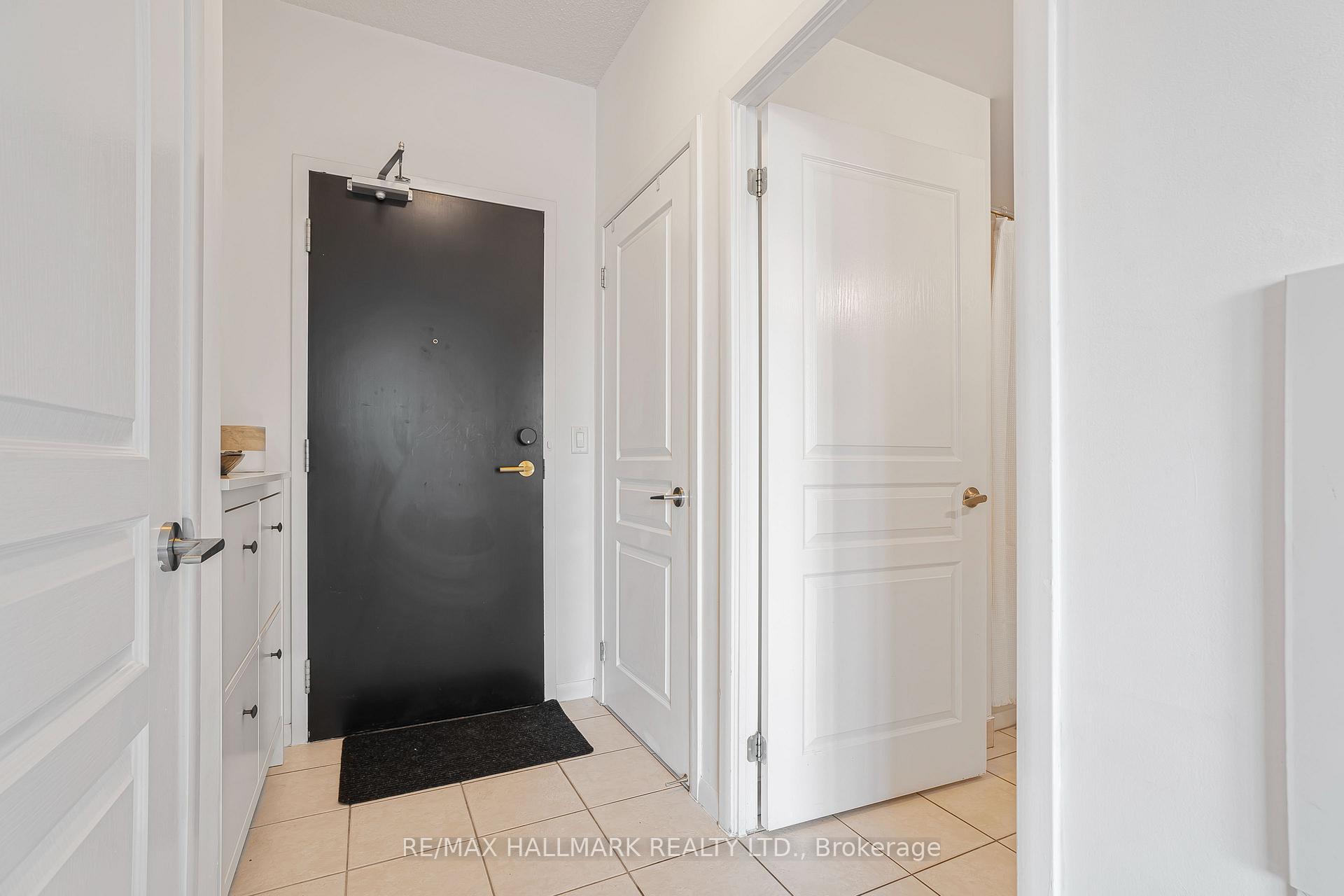 Photo 4 of Unit 1603, 18 Yonge Street, Toronto, Waterfront Communities — HOMEH