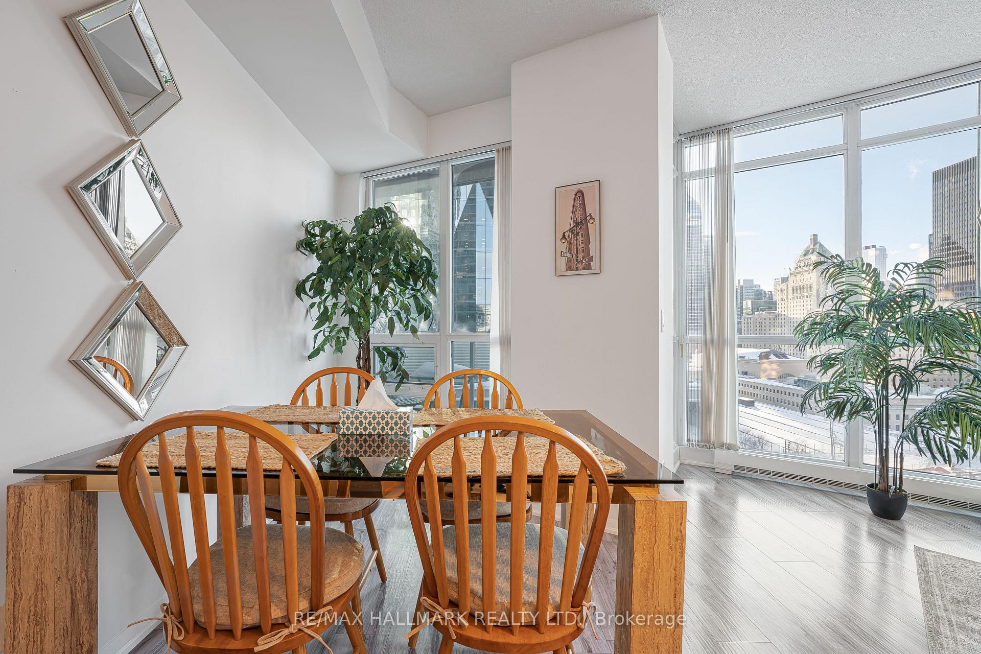 Photo 19 of Unit 1603, 18 Yonge Street, Toronto, Waterfront Communities — HOMEH
