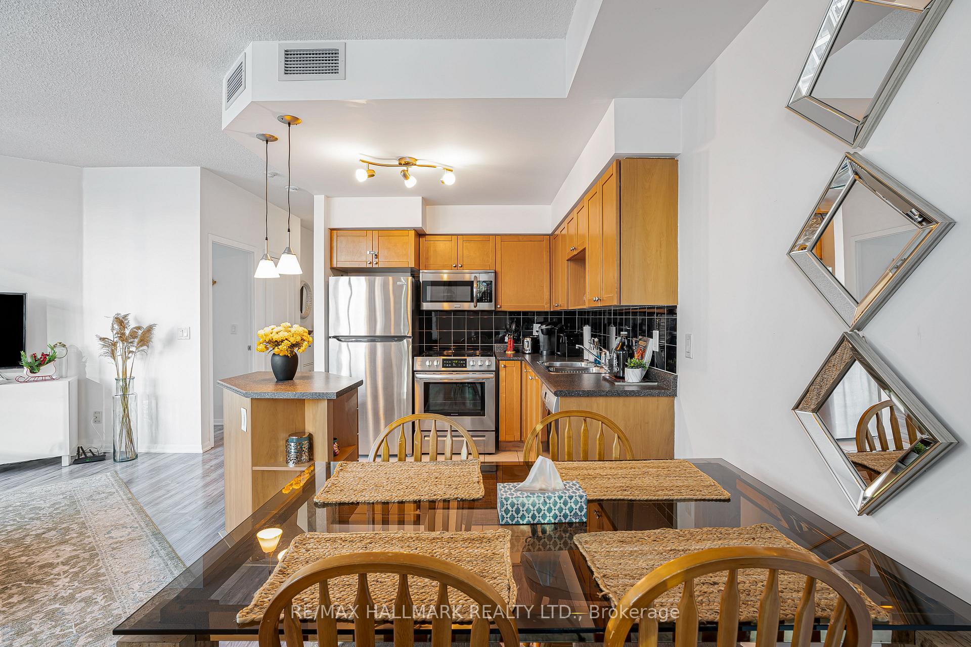 Photo 9 of Unit 1603, 18 Yonge Street, Toronto, Waterfront Communities — HOMEH