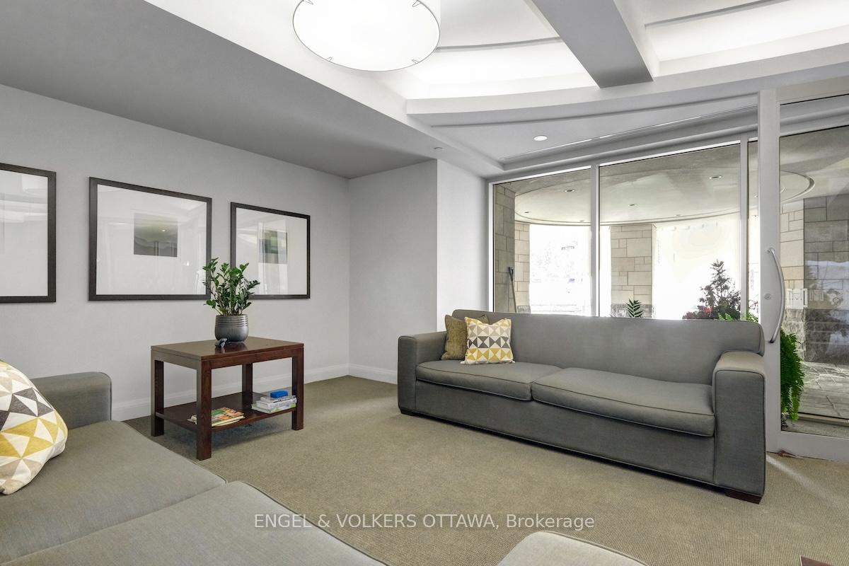 Photo 4 of Unit 204, 295 Mackay Street, Ottawa, Lindenlea — HOMEH