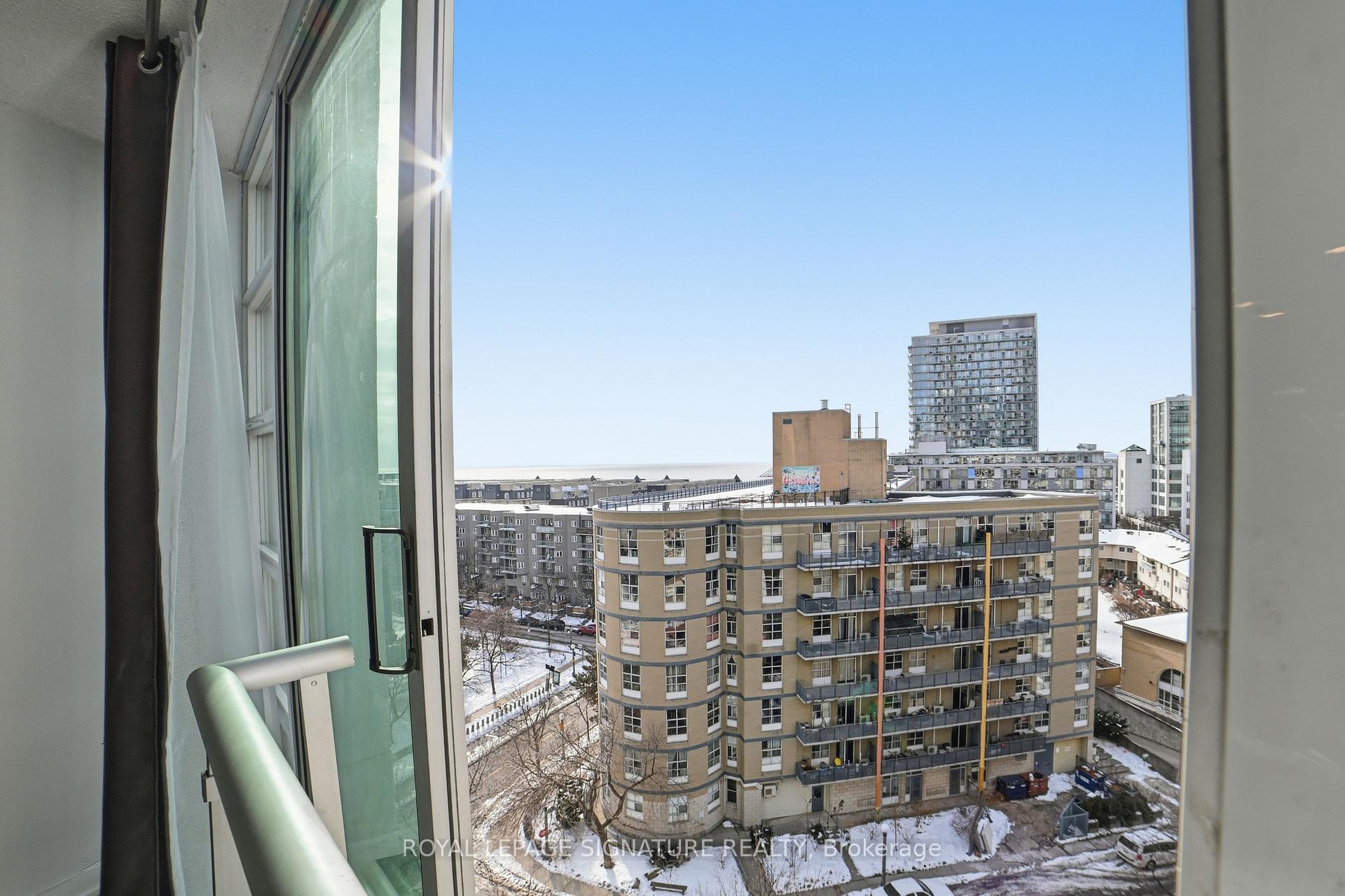 Photo 11 of Unit 1219, 650 Queens Quay W, Toronto, Niagara — HOMEH