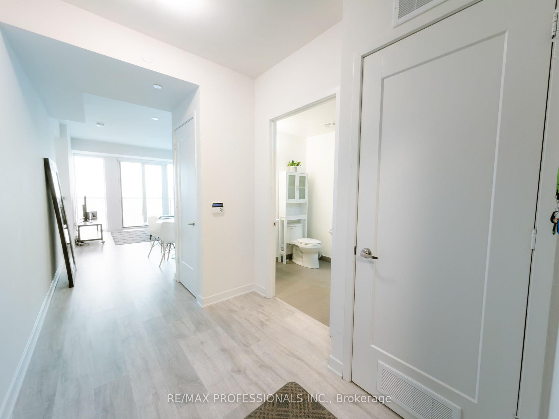 Photo 5 of Unit 2902, 70 Princess Street, Toronto, Moss Park — HOMEH