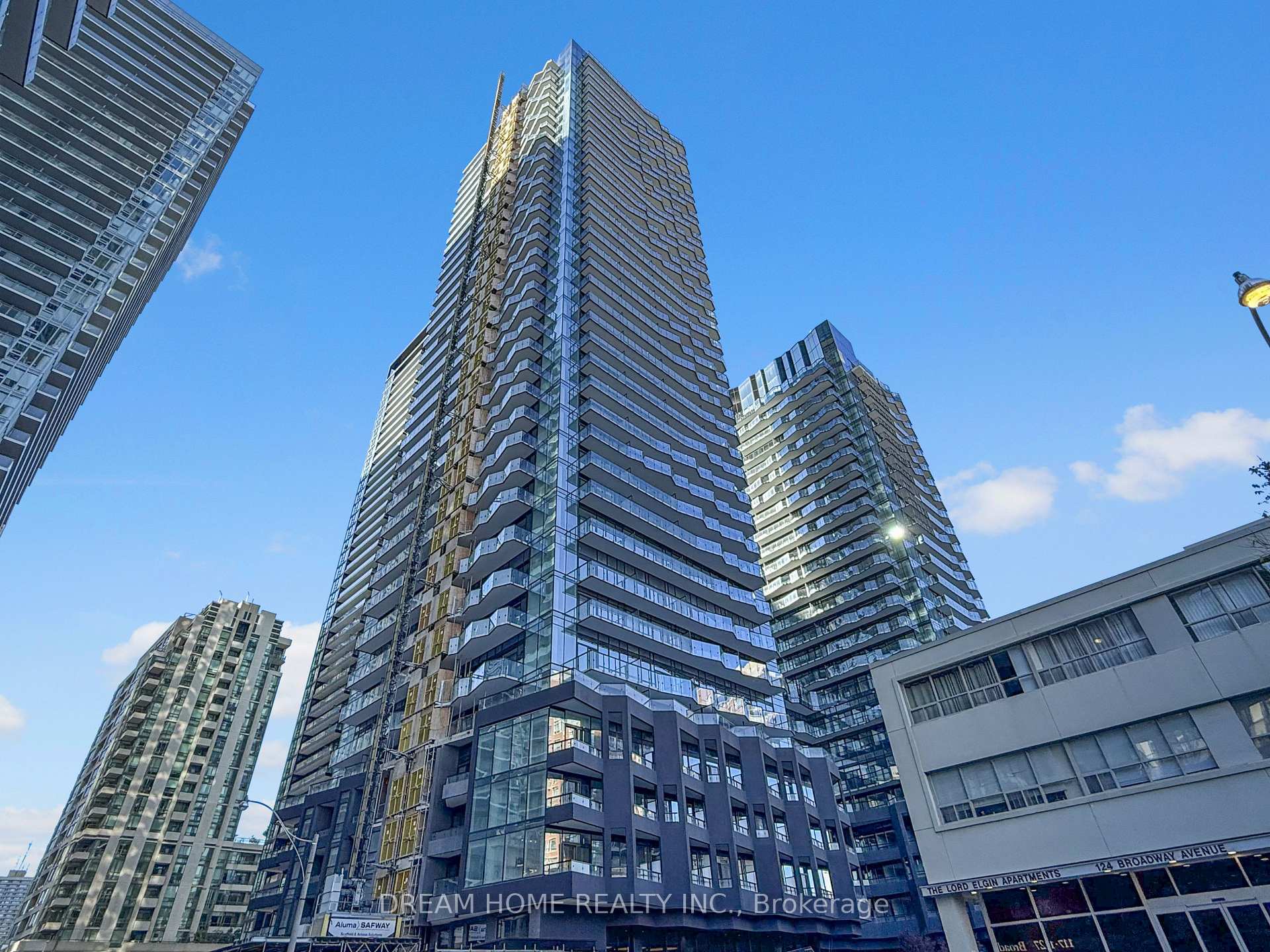 Photo 1 of Unit 807, 120 Broadway Avenue, Toronto, Mount Pleasant West — HOMEH