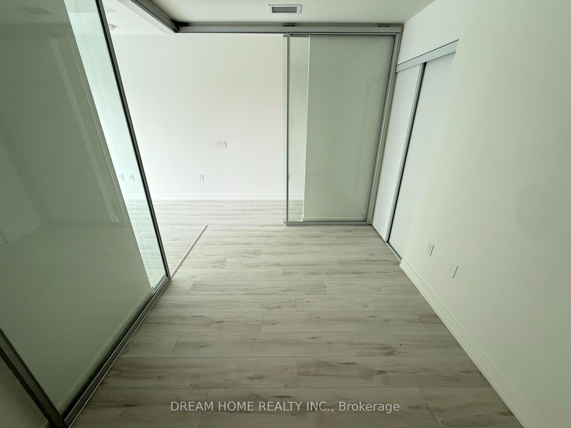Photo 10 of Unit 807, 120 Broadway Avenue, Toronto, Mount Pleasant West — HOMEH