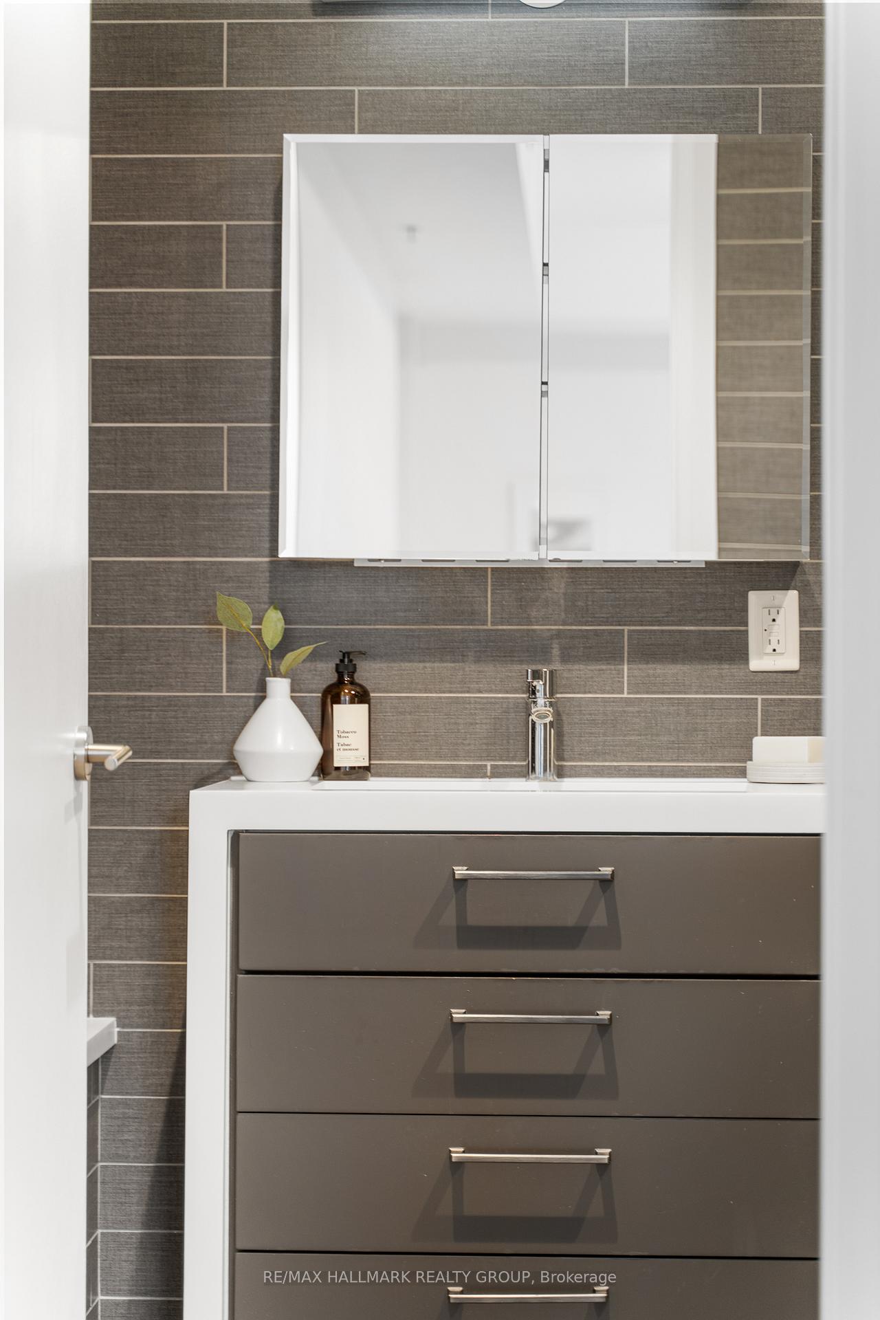 Photo 31 of Unit 1007, 428 Sparks Street, Ottawa, Ottawa Centre — HOMEH