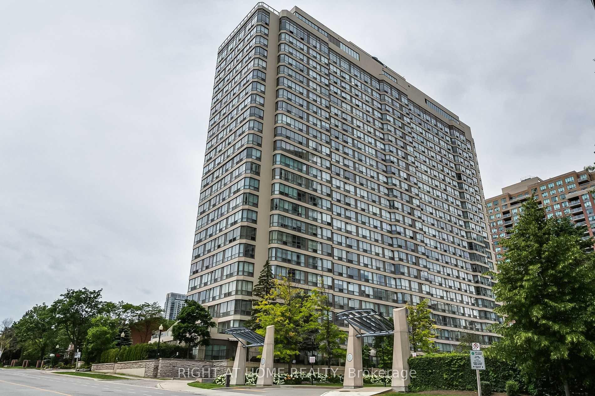 Front of Unit 511, 55 Elm Drive W