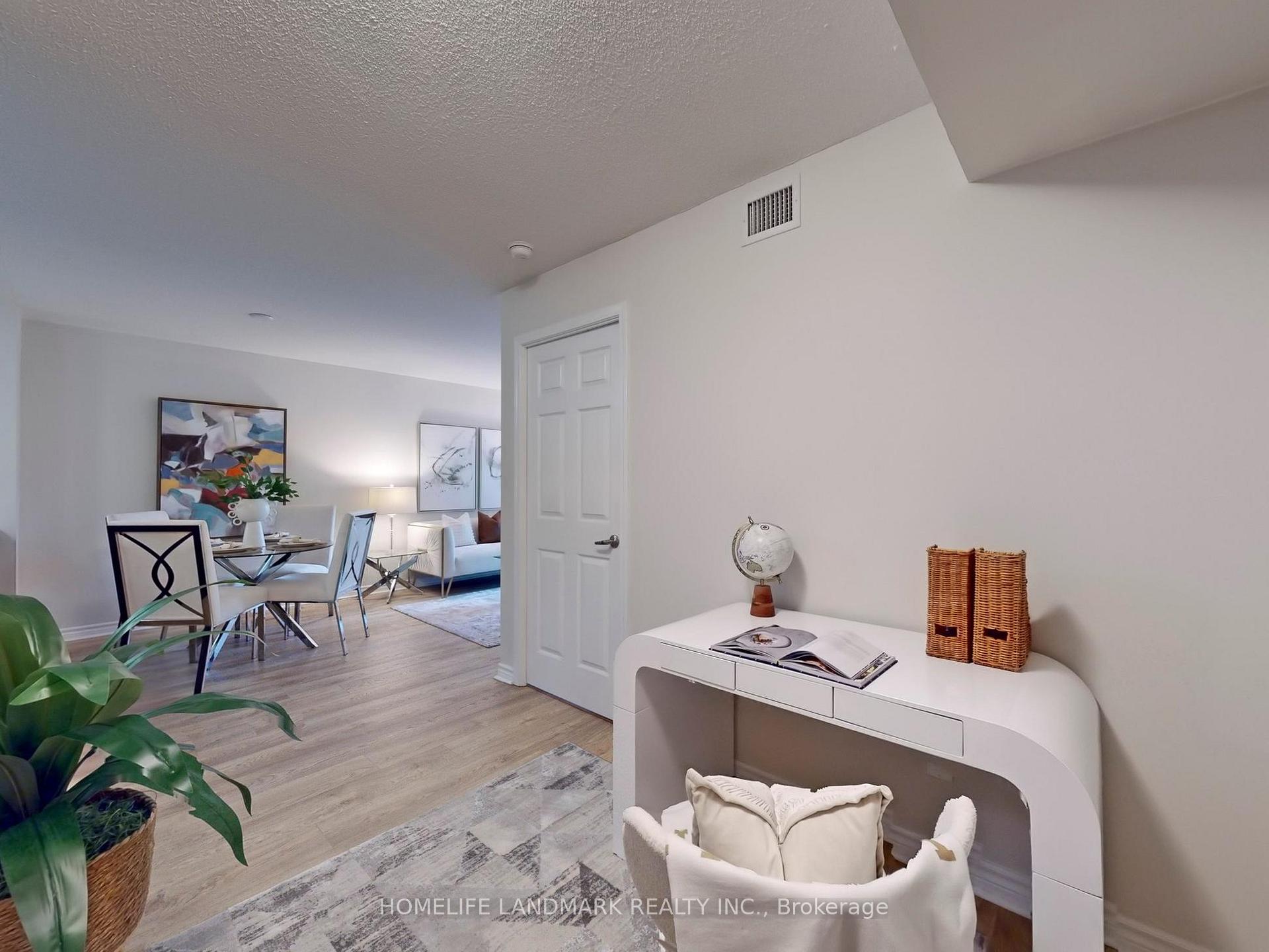 Photo 13 of Unit 820, 25 Lower Simcoe Street, Toronto, Waterfront Communities — HOMEH