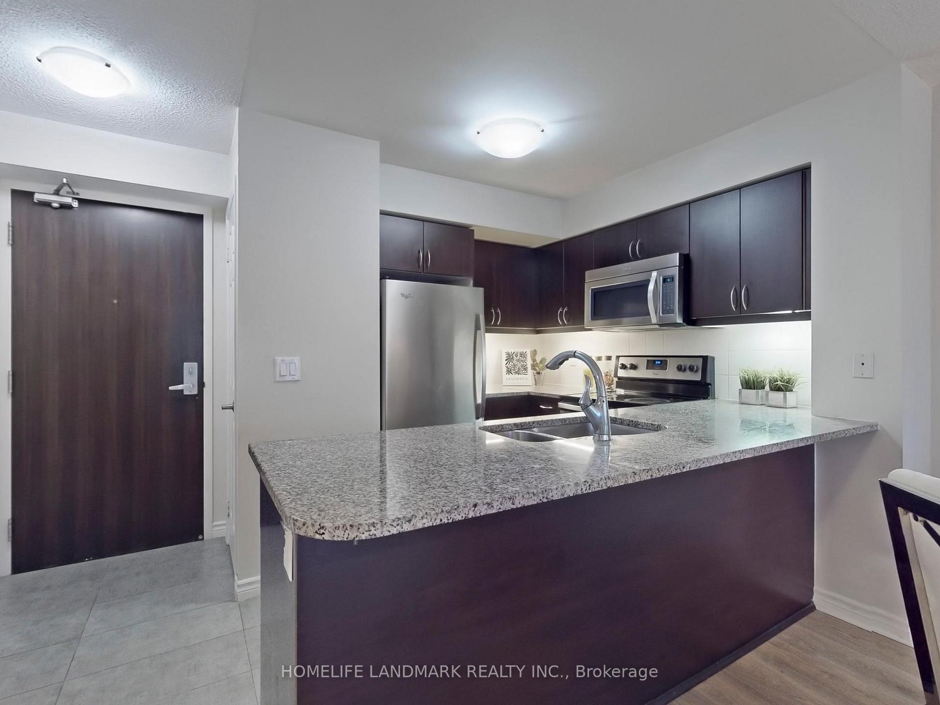 Photo 16 of Unit 820, 25 Lower Simcoe Street, Toronto, Waterfront Communities — HOMEH