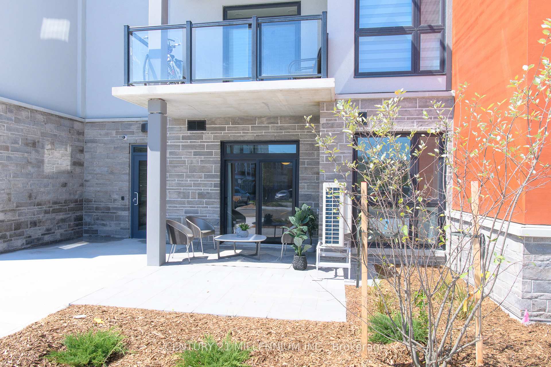 Front of Unit 101, 4 Kimberly Lane