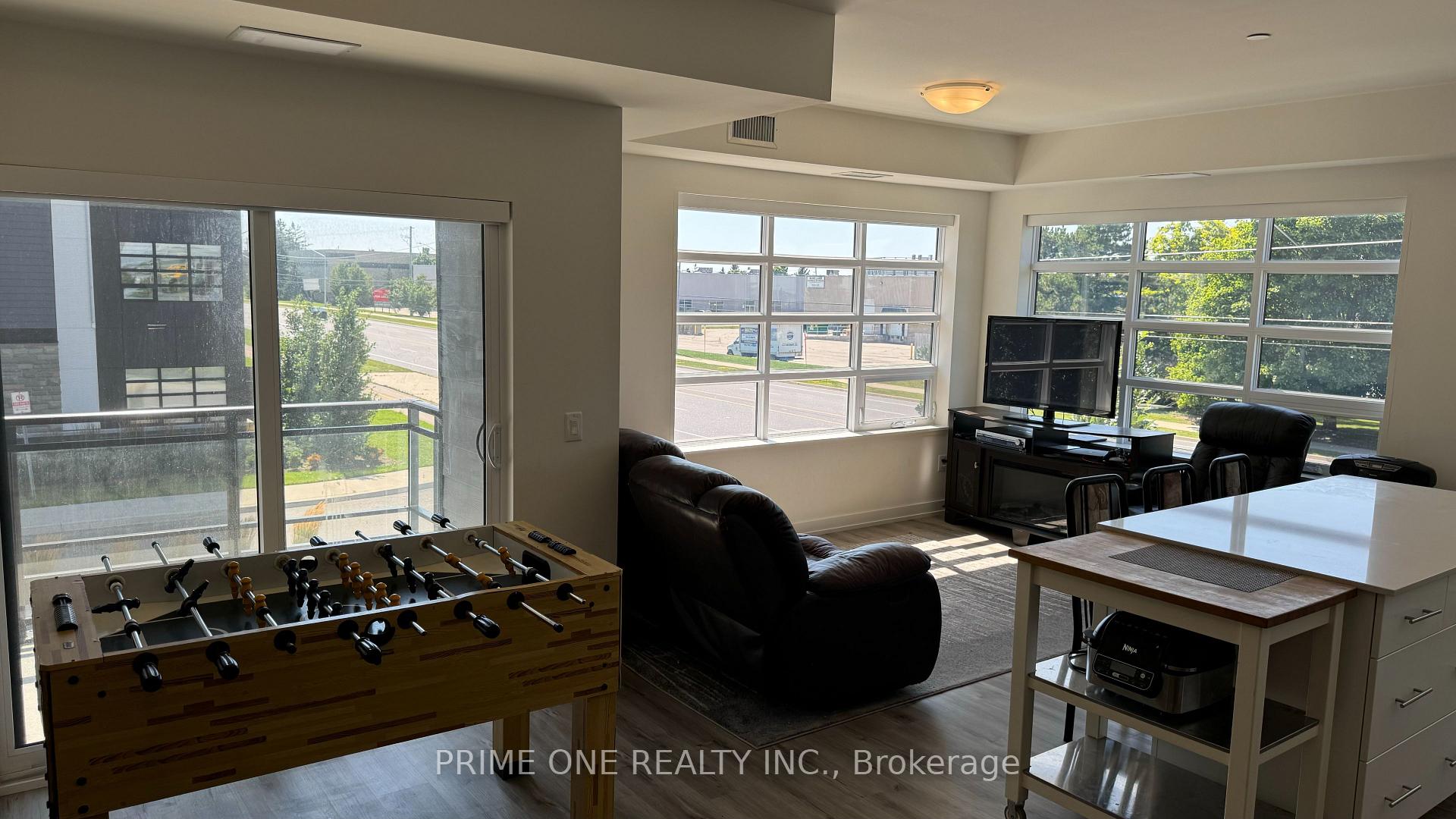 Photo 12 of Unit 212, 251 Northfield Drive E, Waterloo — HOMEH