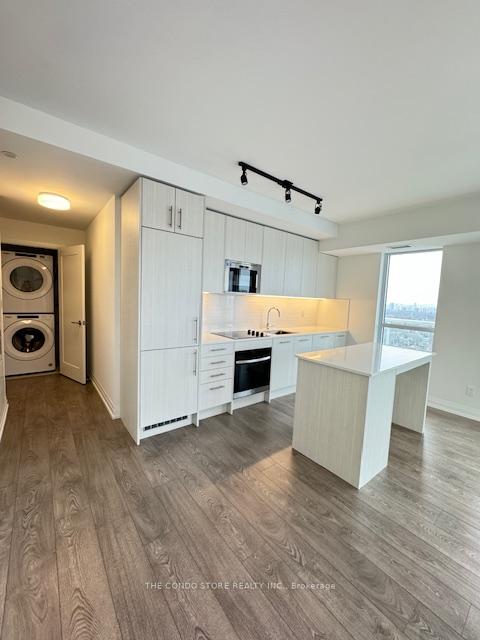 Photo 7 of Unit 2403, 286 Main Street, Toronto, East End-Danforth — HOMEH