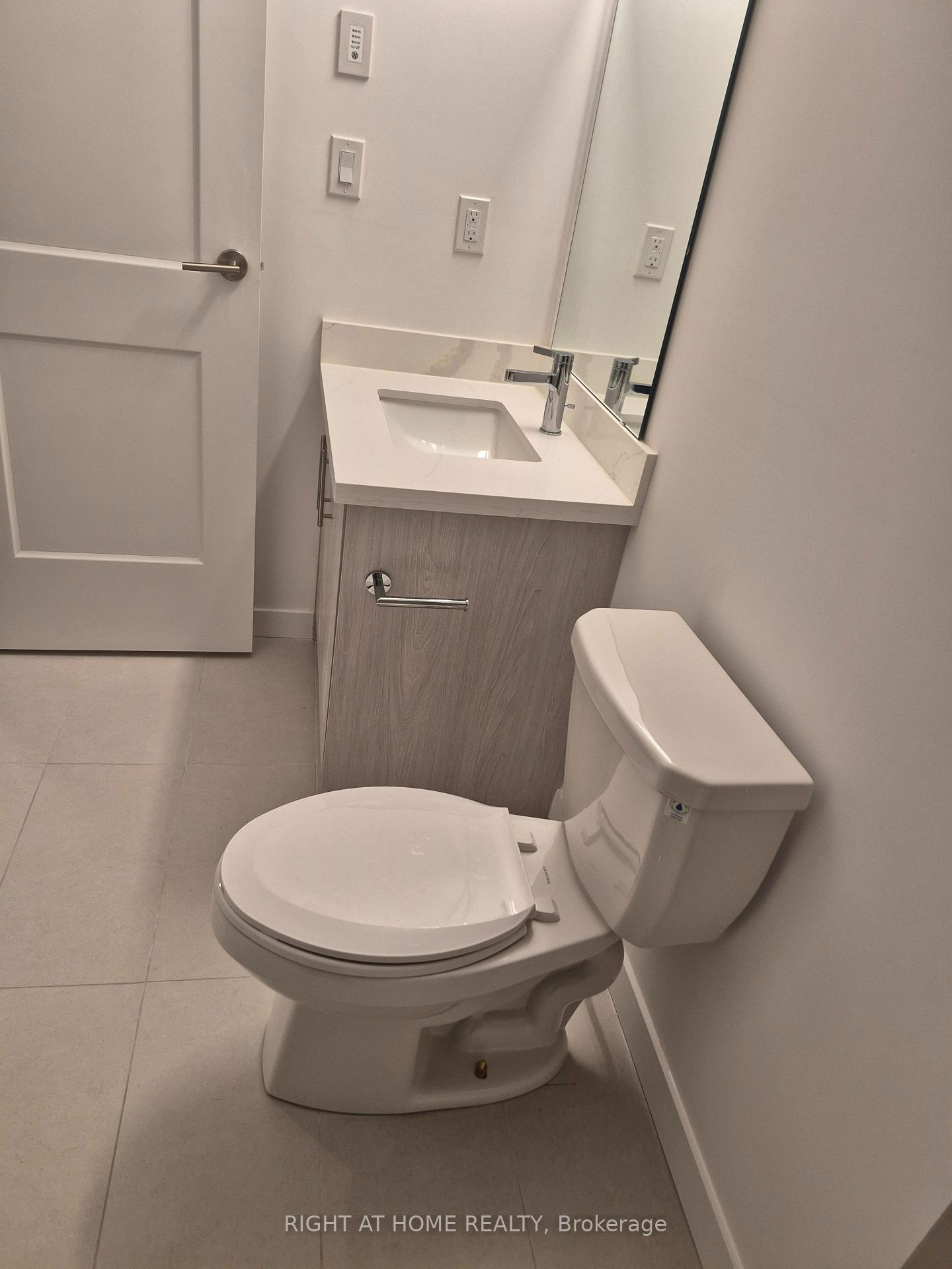 Photo 11 of Unit 12, 113 Marydale Avenue, Markham, Middlefield — HOMEH