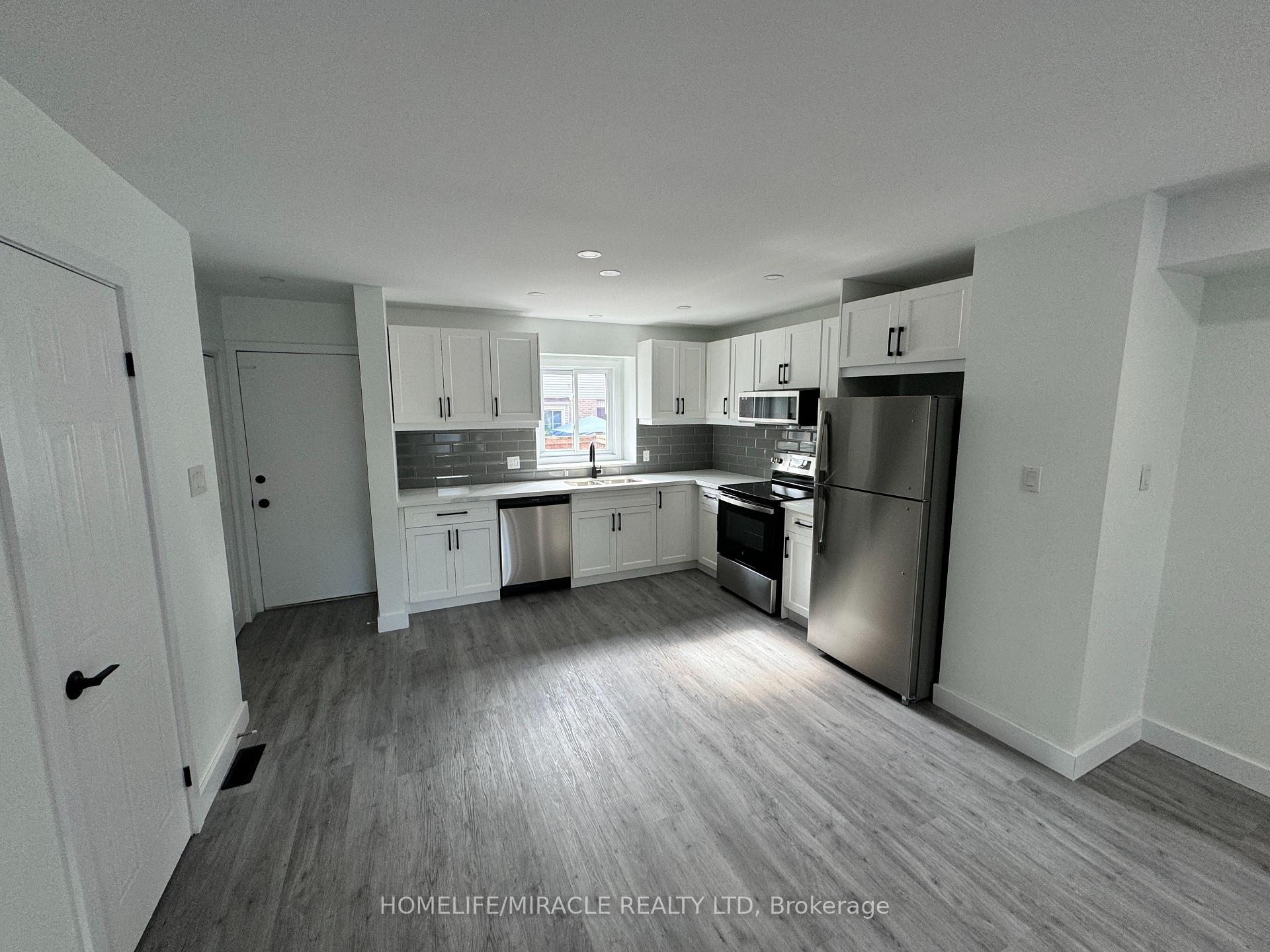 Photo 5 of Unit 17, 1920 Culver Drive, London, East H — HOMEH