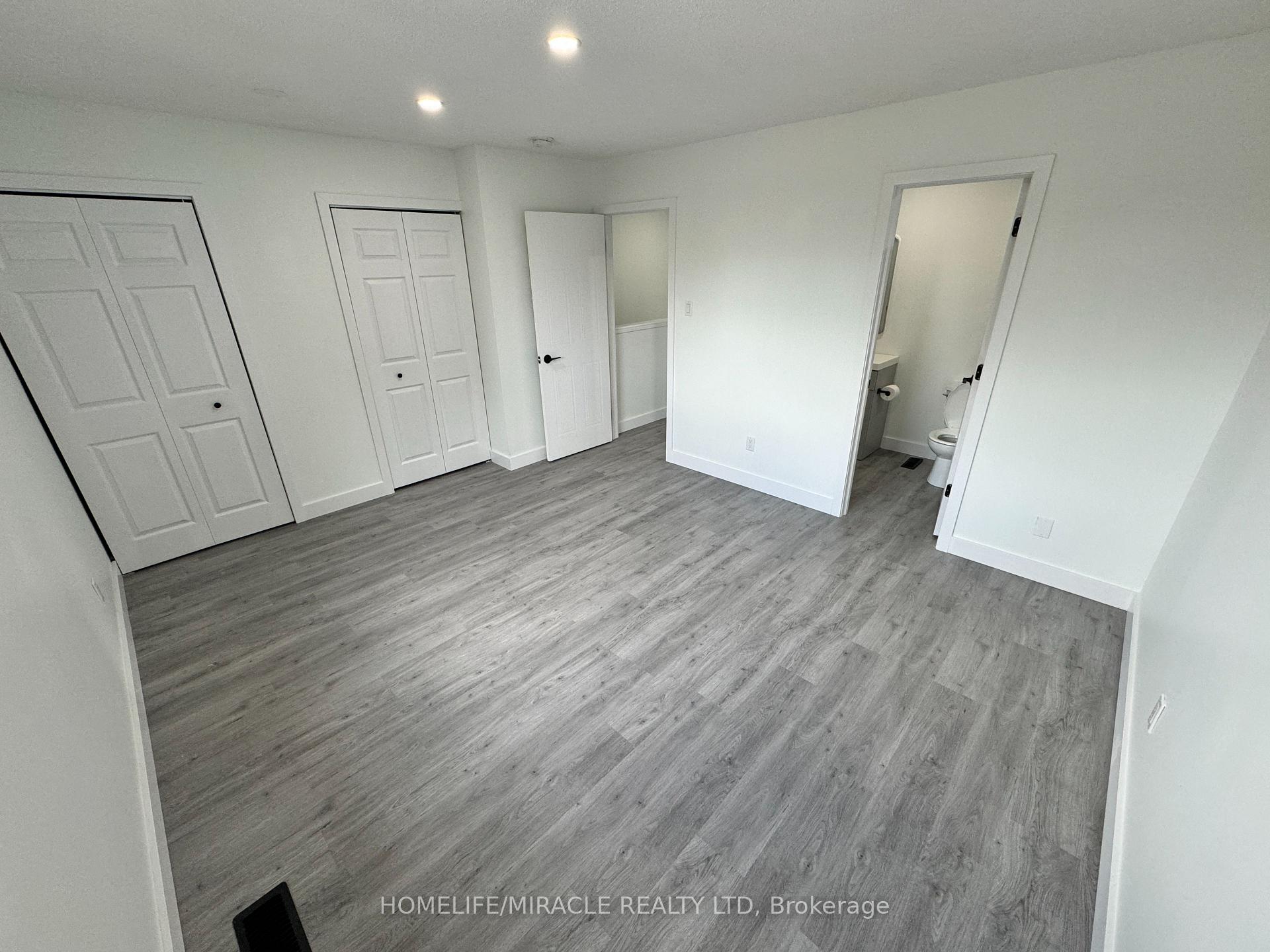 Photo 11 of Unit 17, 1920 Culver Drive, London, East H — HOMEH