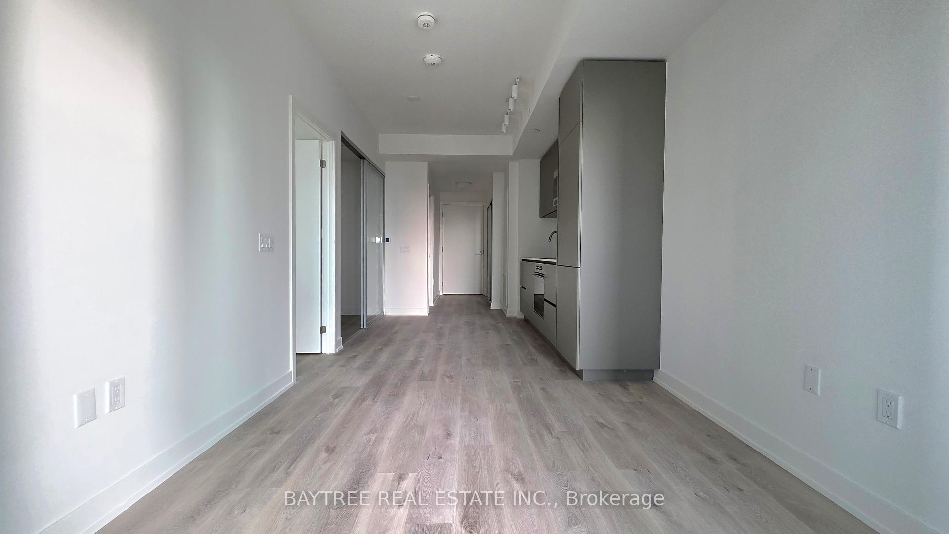 Photo 2 of Unit 2104, 110 Broadway Avenue, Toronto, Mount Pleasant West — HOMEH